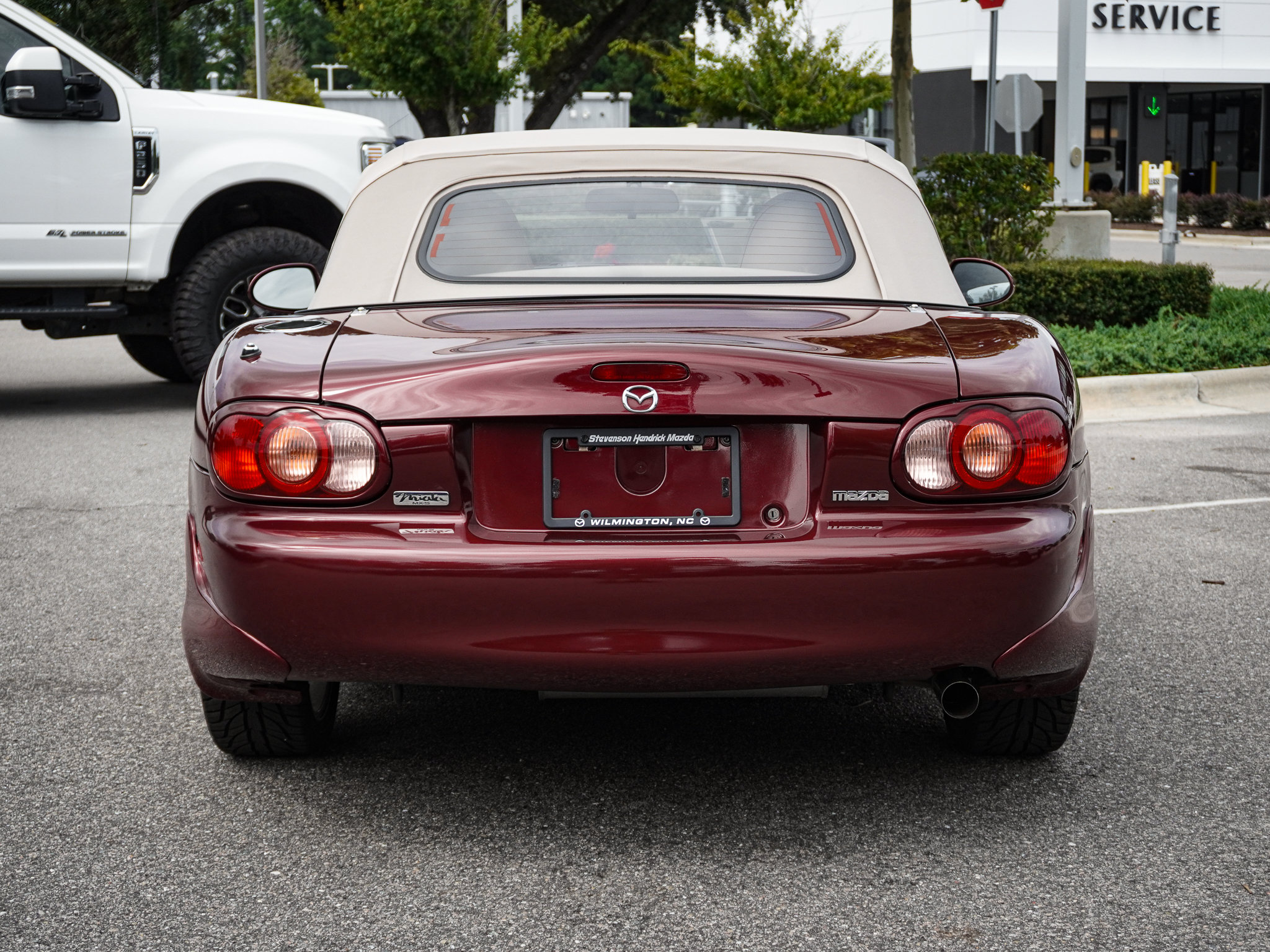 Mazda MX-5 Miata LS