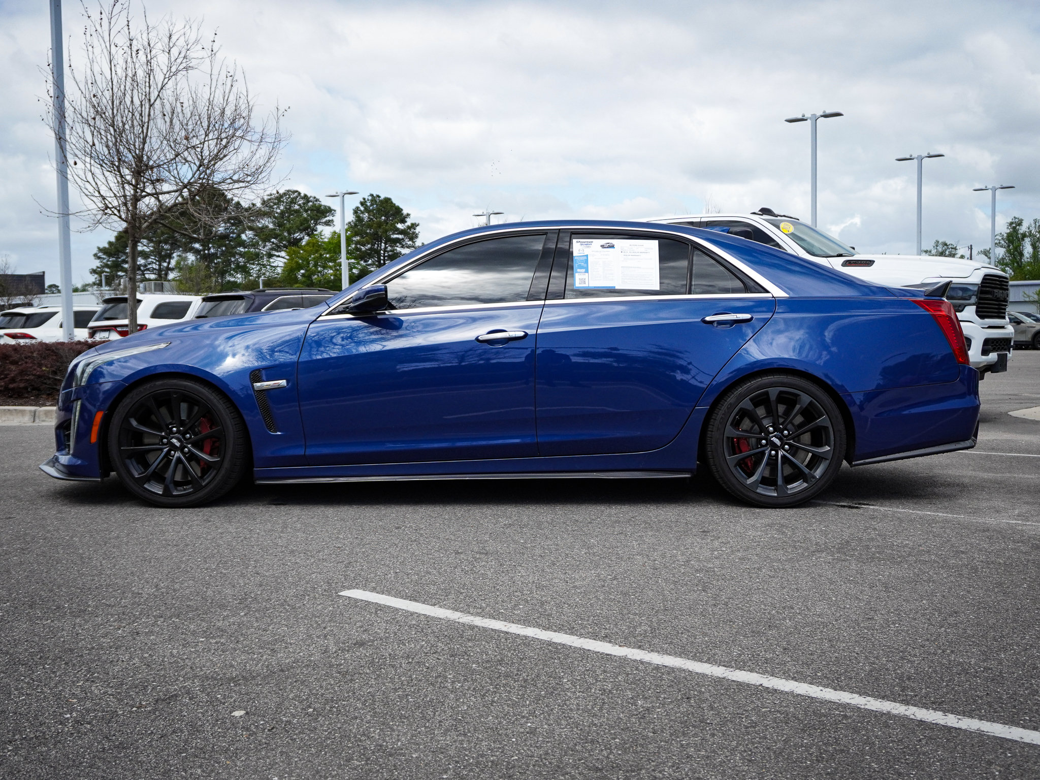 CADILLAC CTS-V Sedan