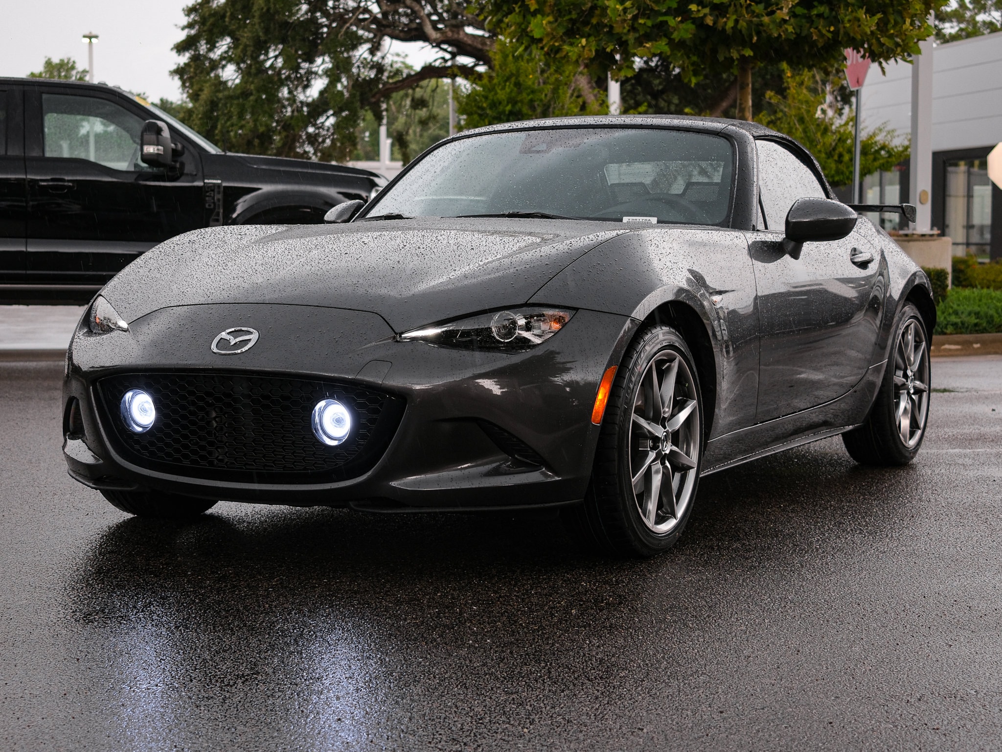 Mazda MX-5 Miata Grand Touring