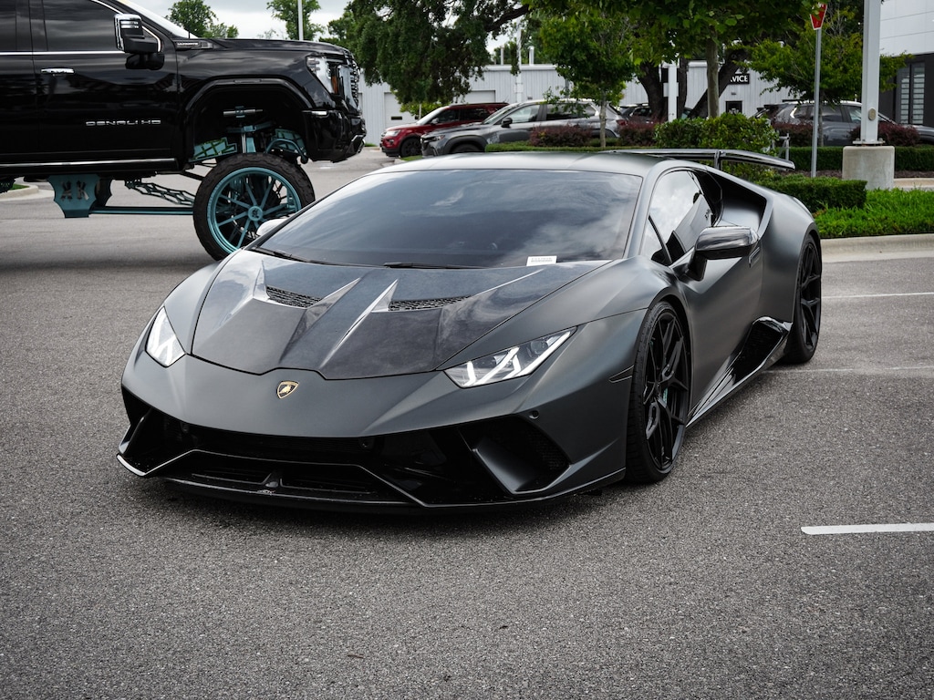 Used 2018 Lamborghini Huracan Performante Coupe