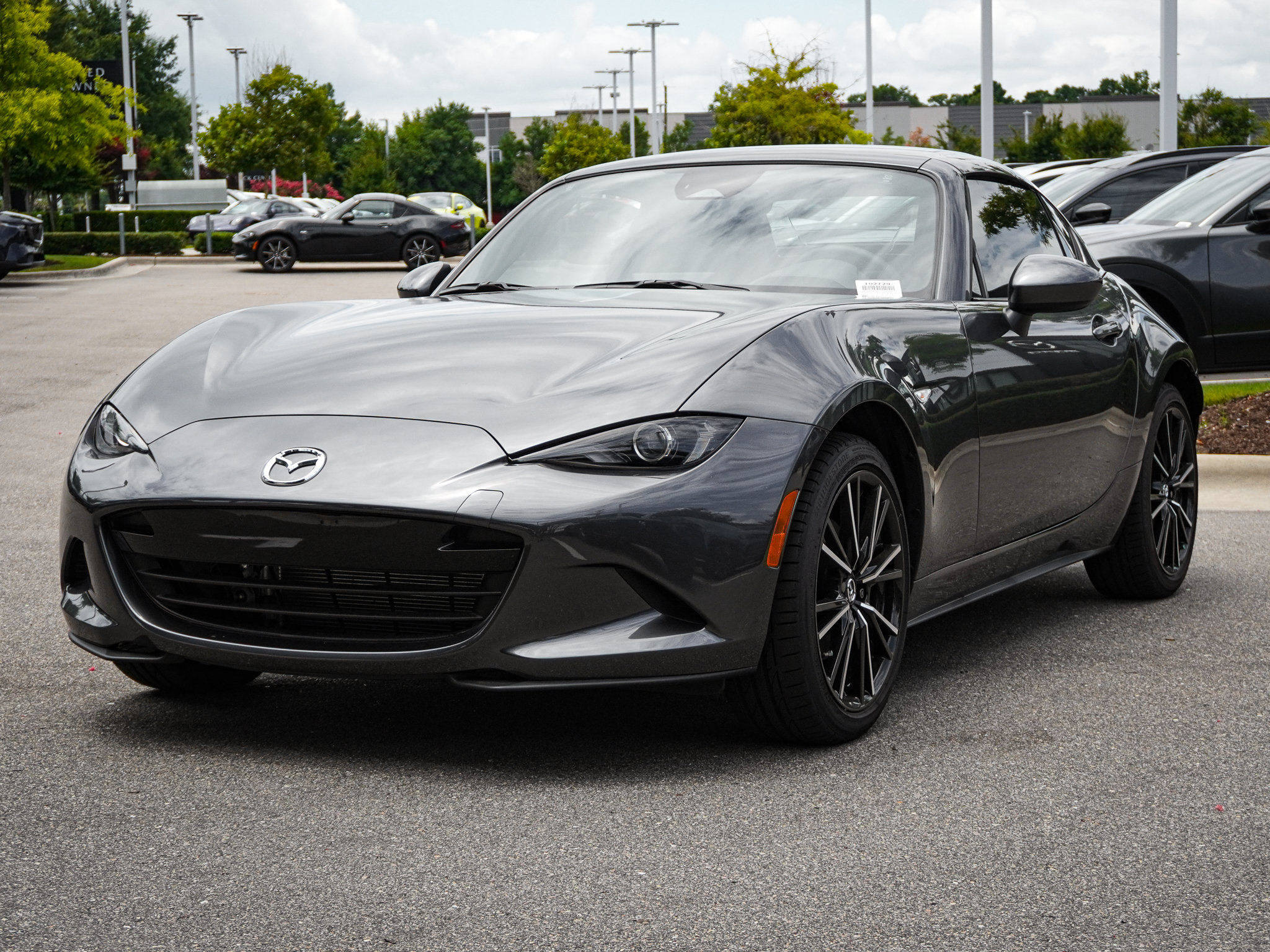 Mazda MX-5 Miata RF Grand Touring
