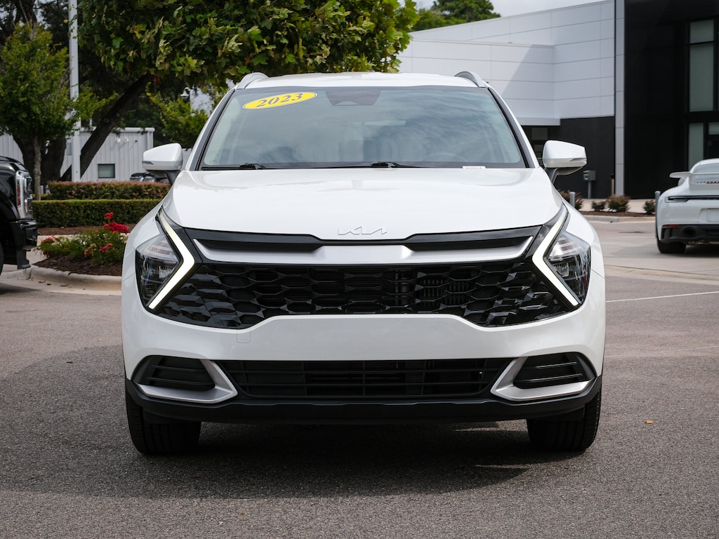 Used 2023 Kia Sportage Hybrid EX SUV