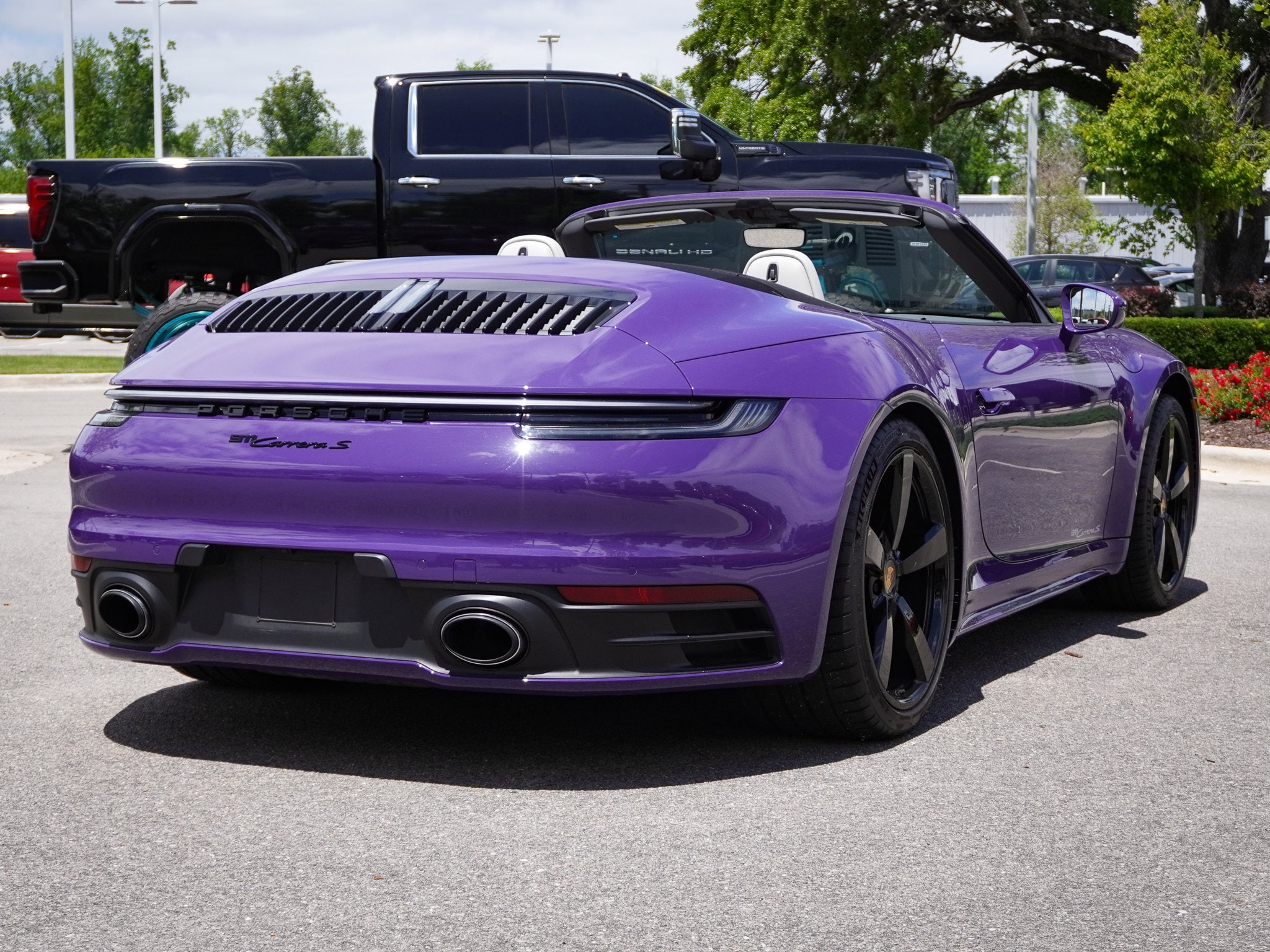2023 Porsche 911 Carrera S Cabriolet photo 6