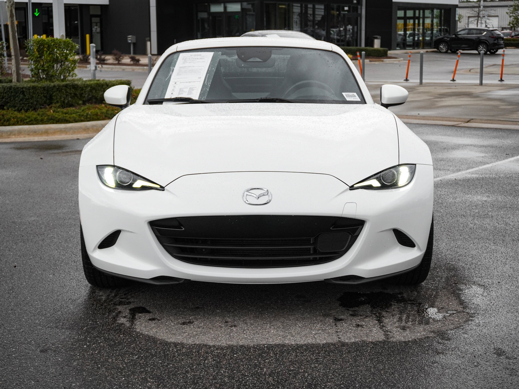 2024 Mazda MX-5 Miata RF Grand Touring photo 2