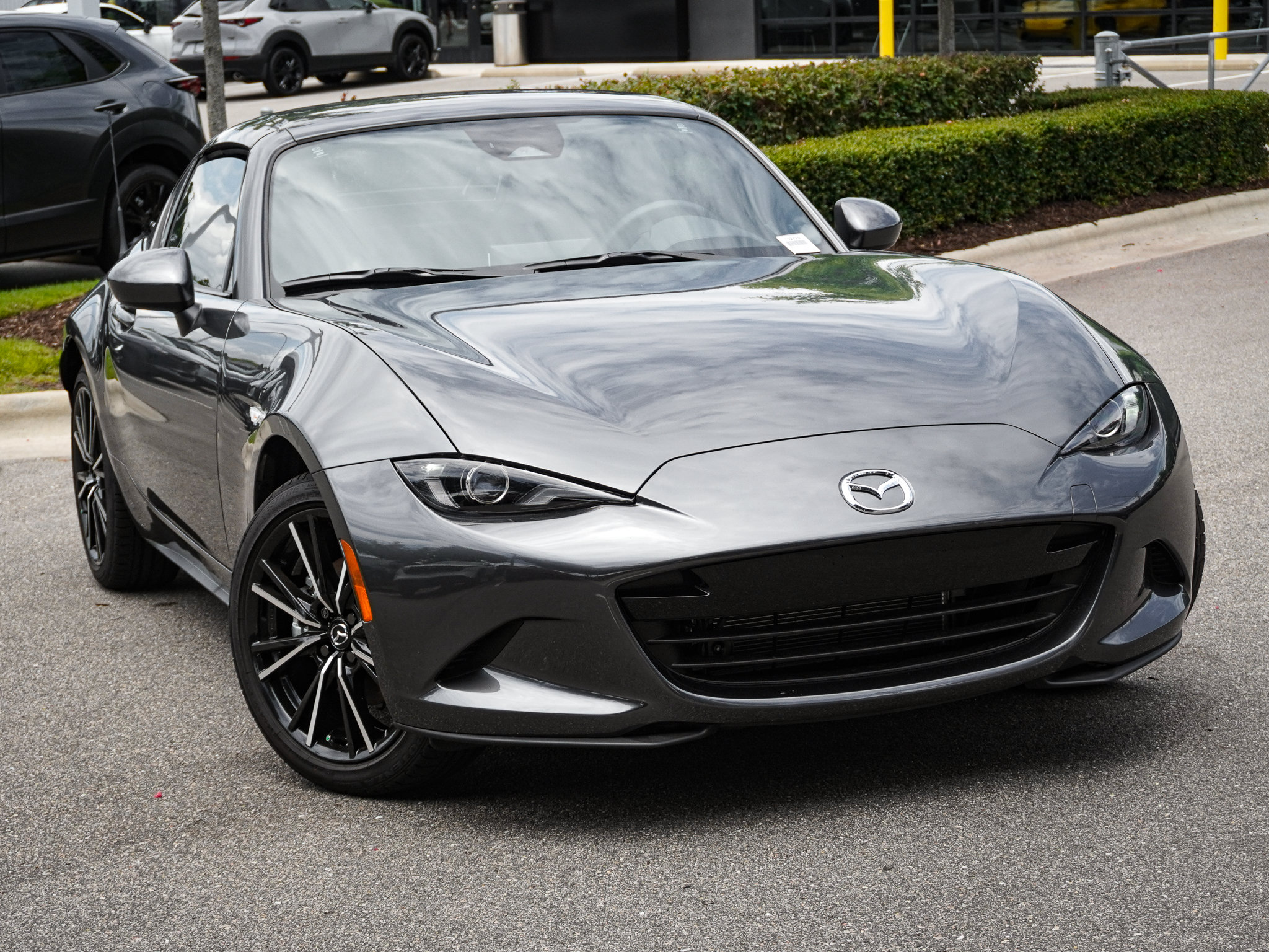 Mazda MX-5 Miata RF Grand Touring