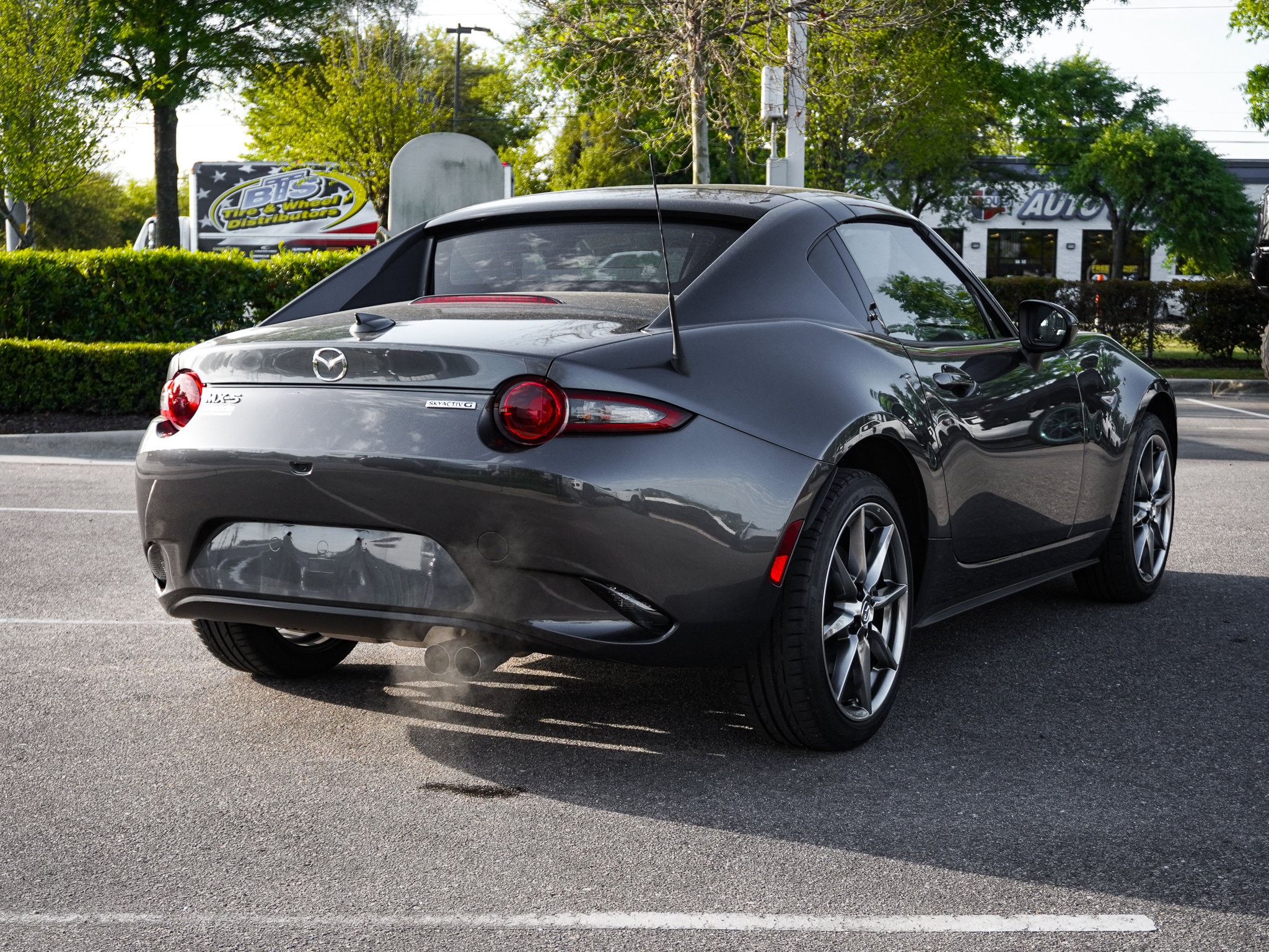 2022 Mazda MX-5 Miata RF Grand Touring photo 3