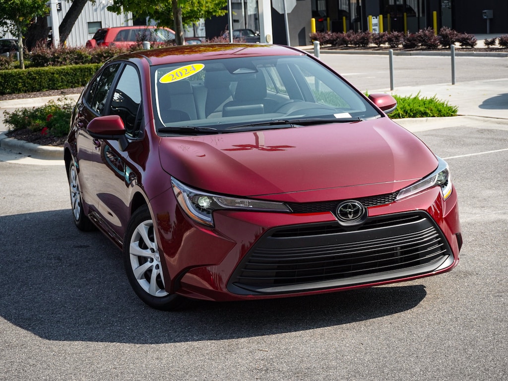 Used 2024 Toyota Corolla LE Sedan