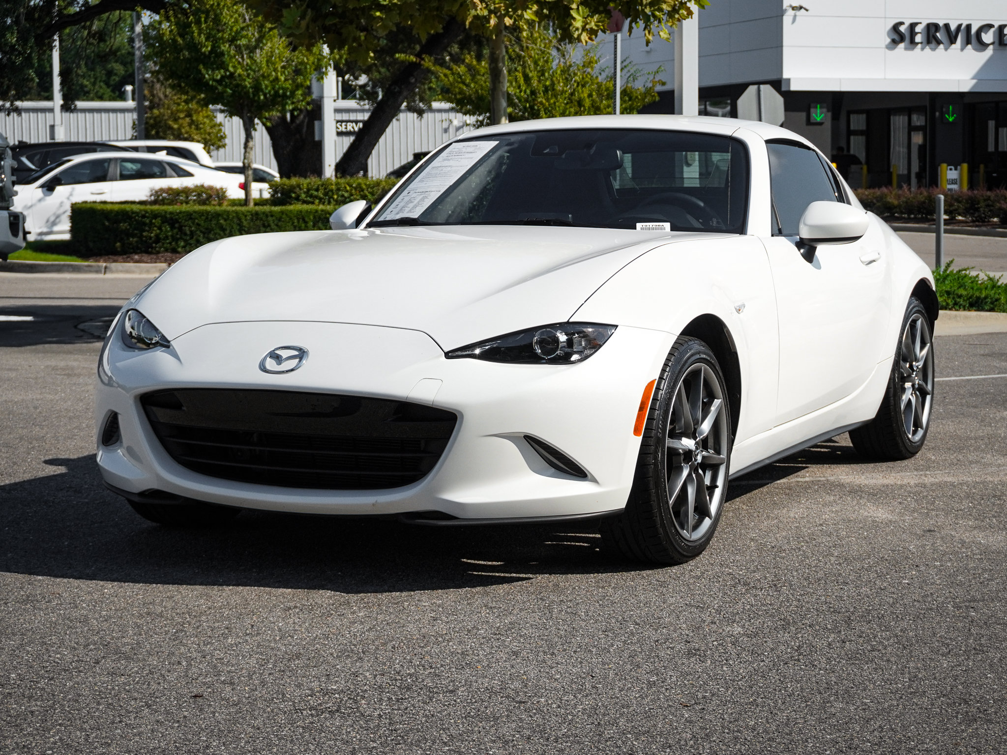 Mazda MX-5 Miata RF Grand Touring