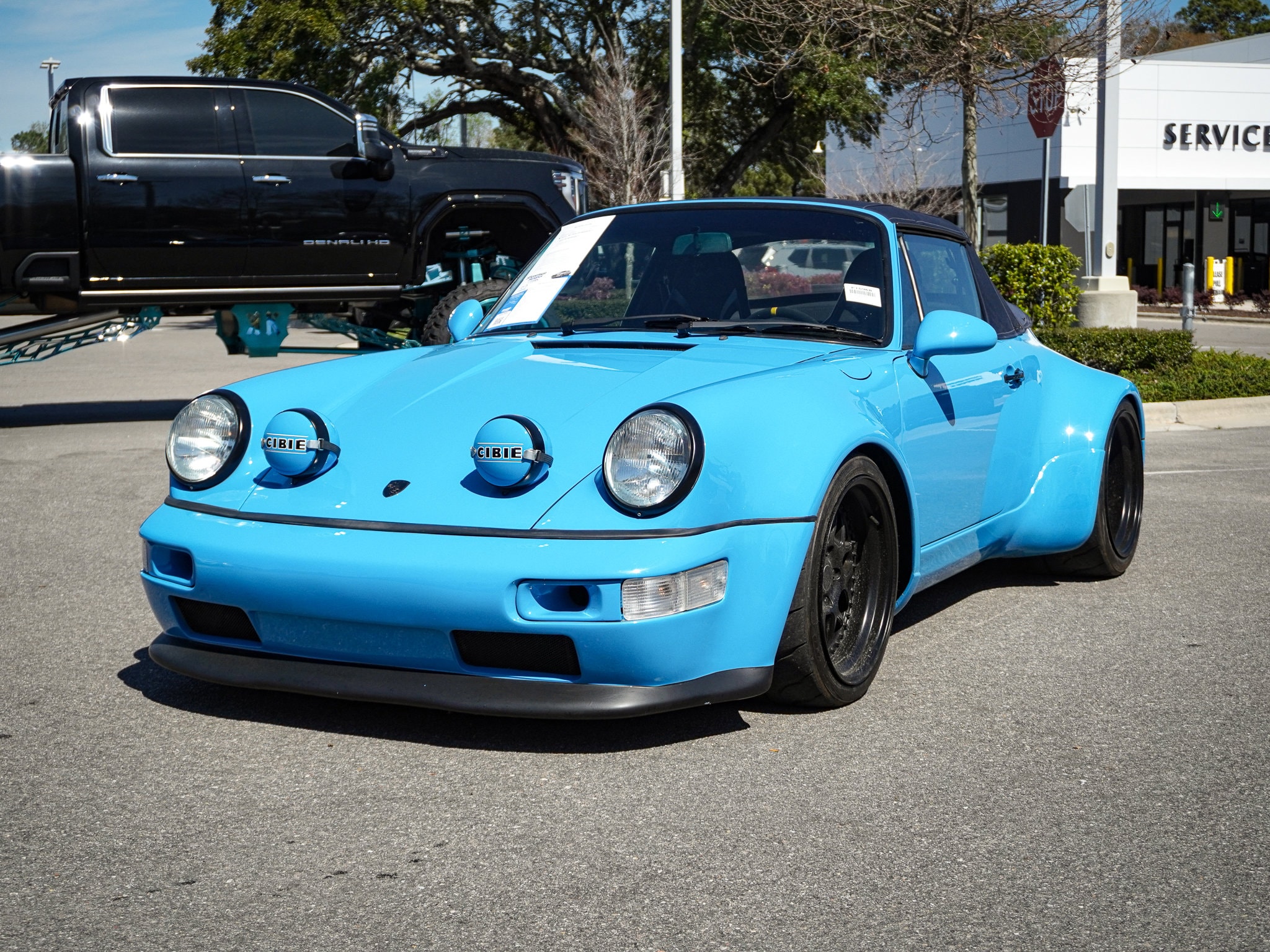 1990 Porsche 911 Carrera photo 2