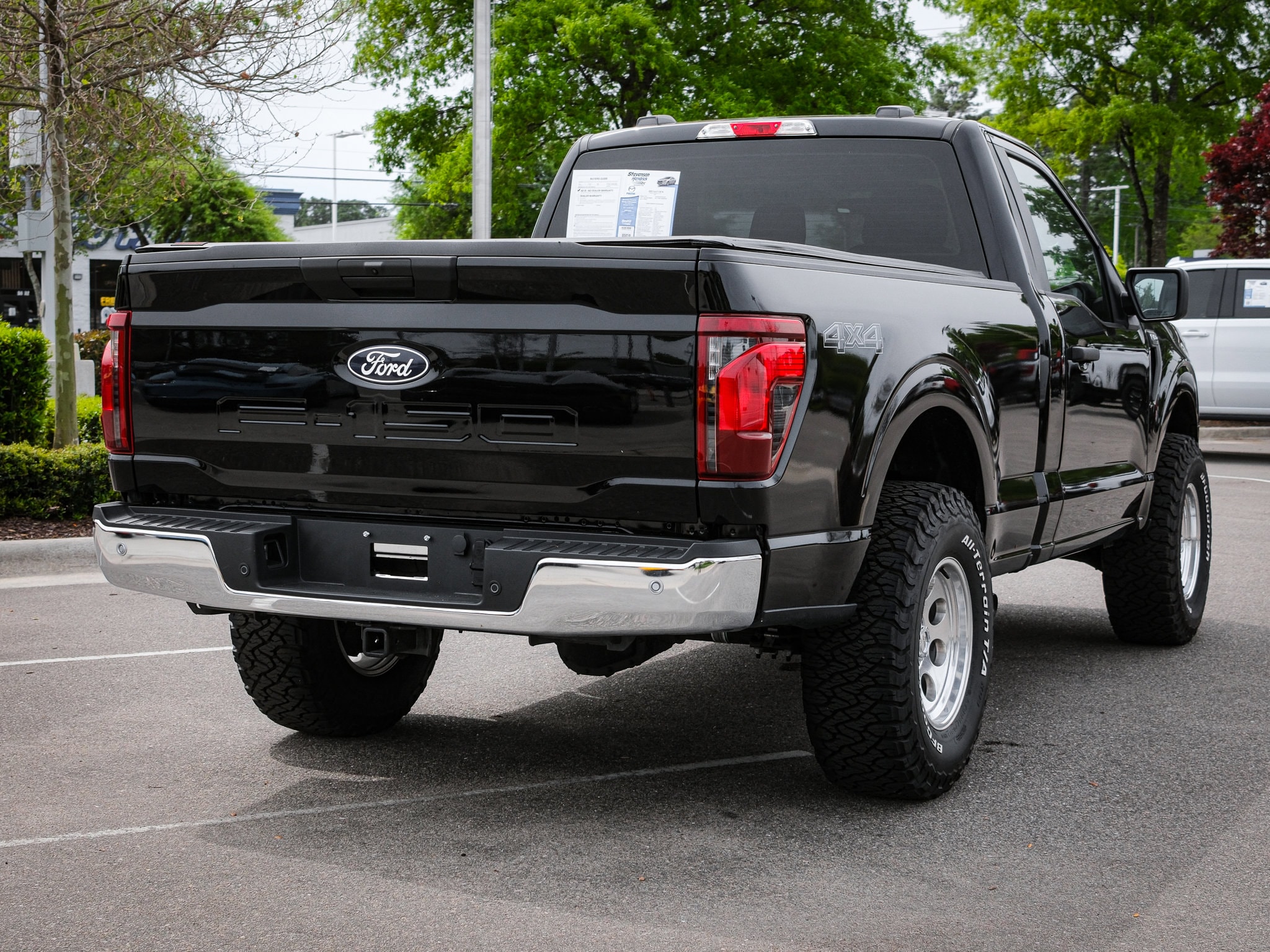 2025 Ford F-150 XL photo 3