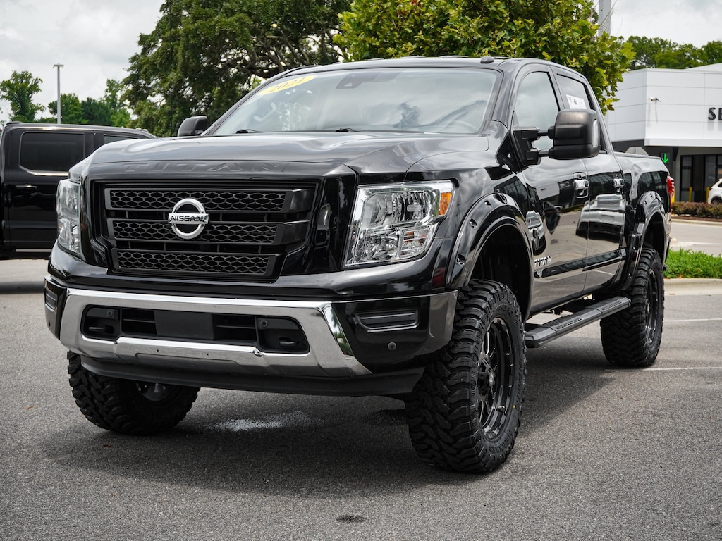 Used 2021 Nissan Titan SV Pickup