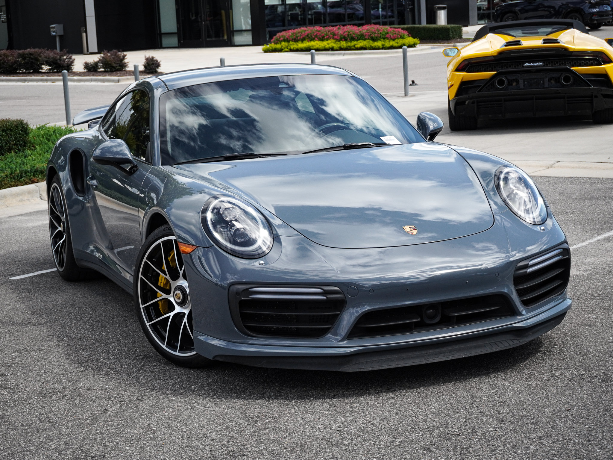 2017 Porsche 911 Turbo S Coupe