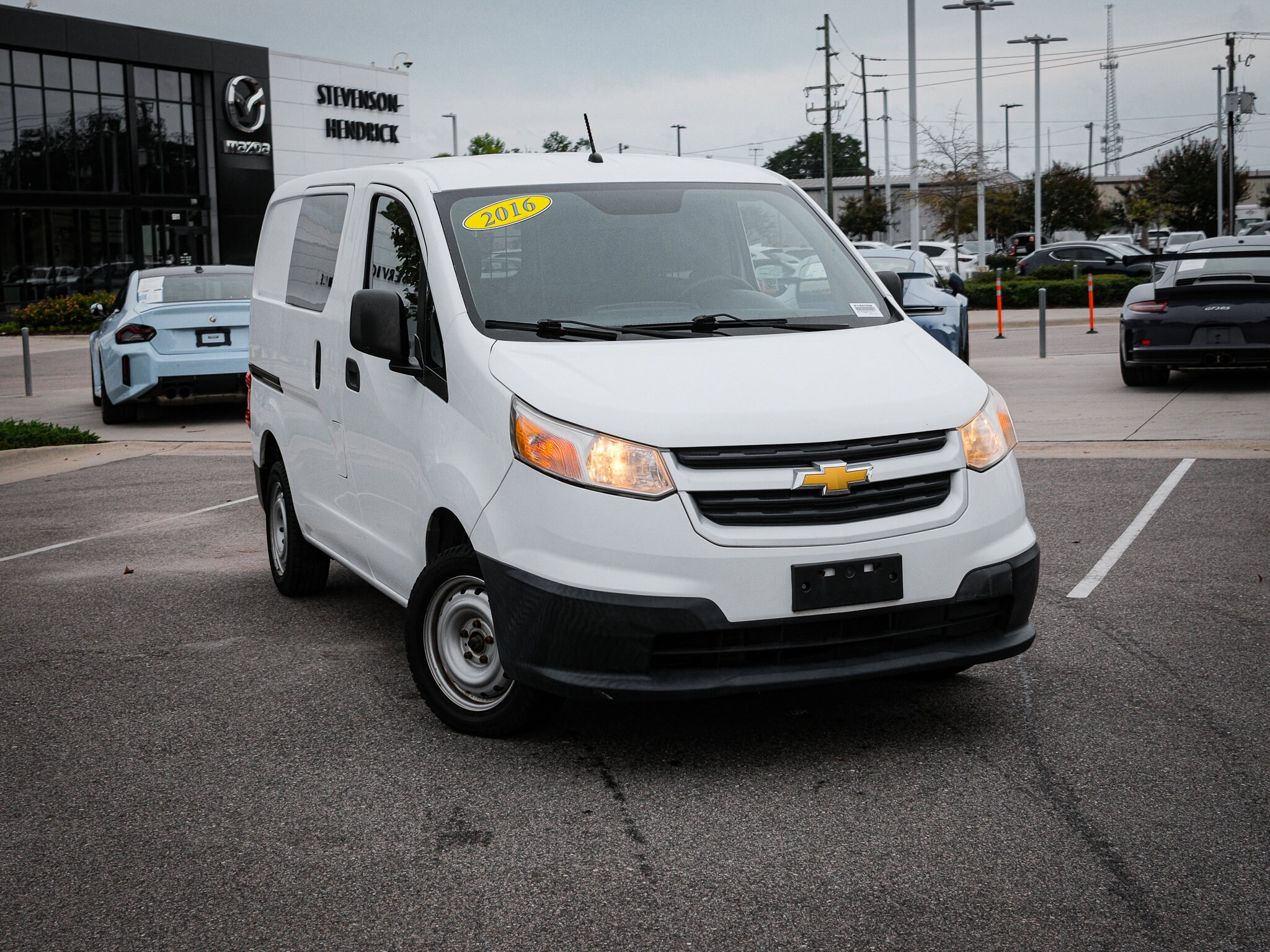 2016 Chevrolet Express Cargo Van LT photo 2
