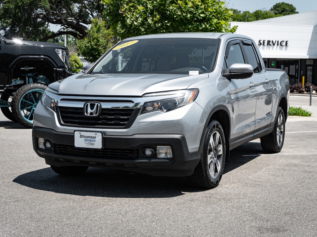 Used 2017 Honda Ridgeline RTL Pickup
