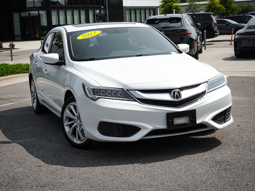 Used 2017 Acura ILX w/Premium Pkg Sedan