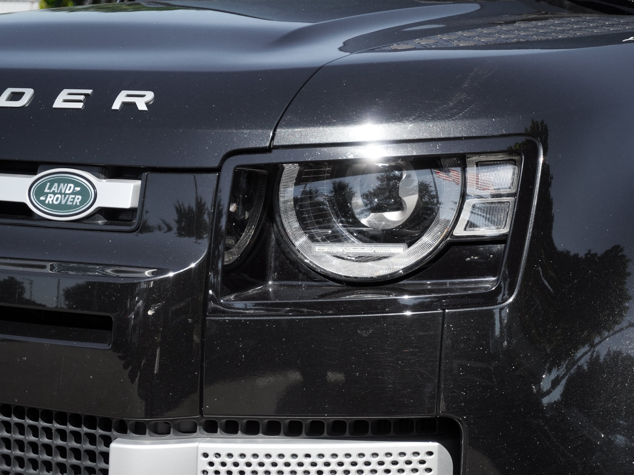 Used 2021 Land Rover Defender SE SUV