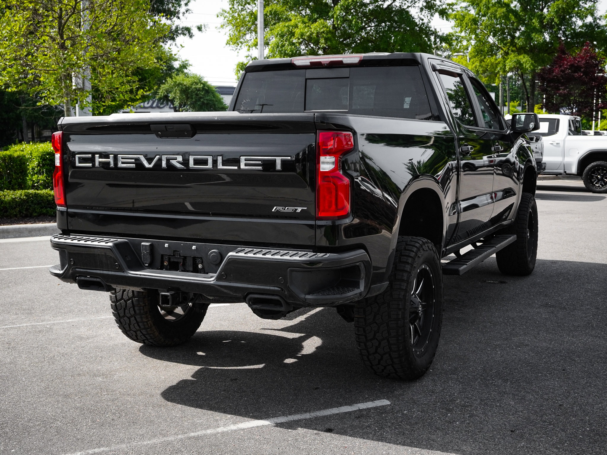 2020 Chevrolet Silverado 1500 RST photo 3