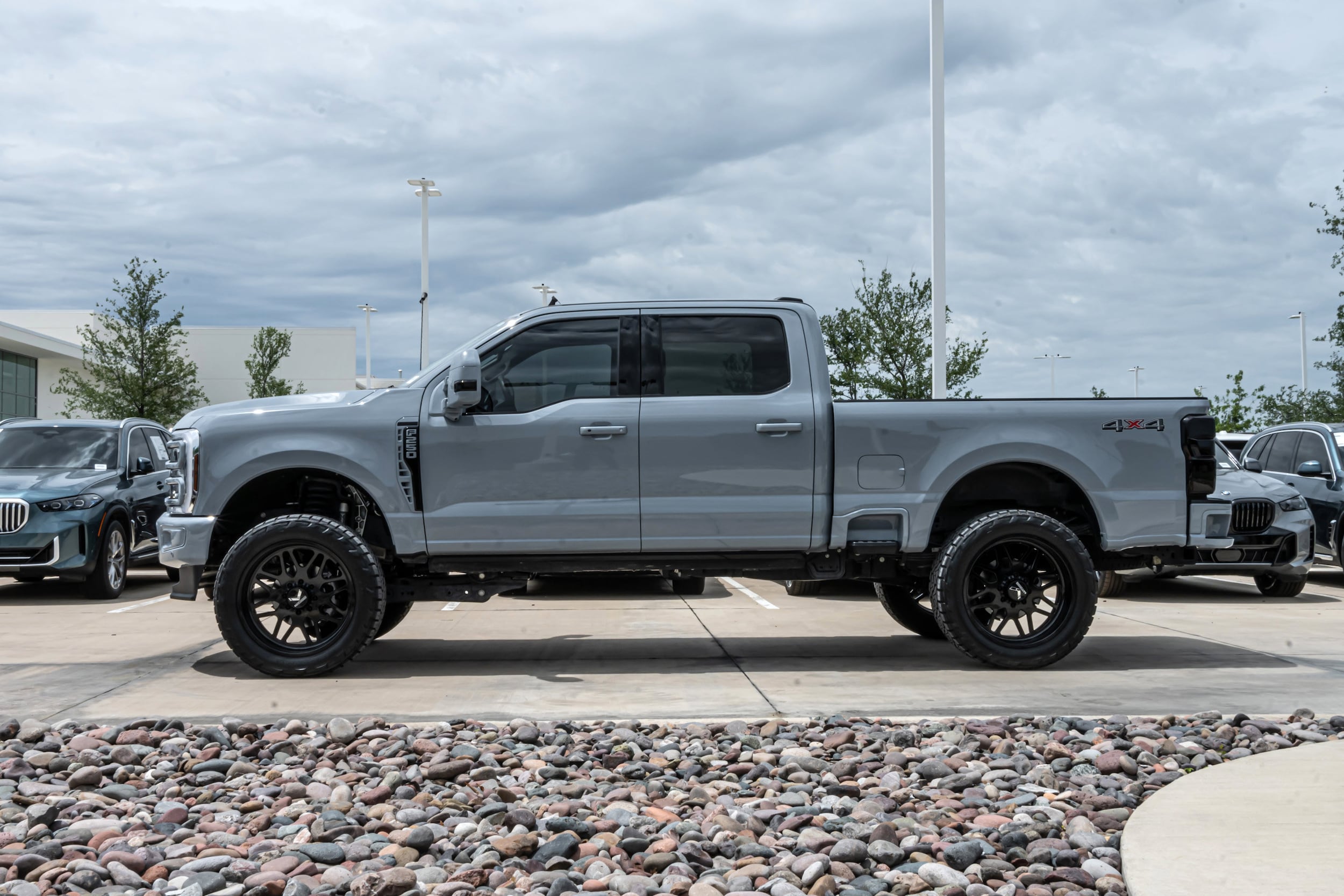 2025 Ford Super Duty F-250 SRW King Ranch photo 4