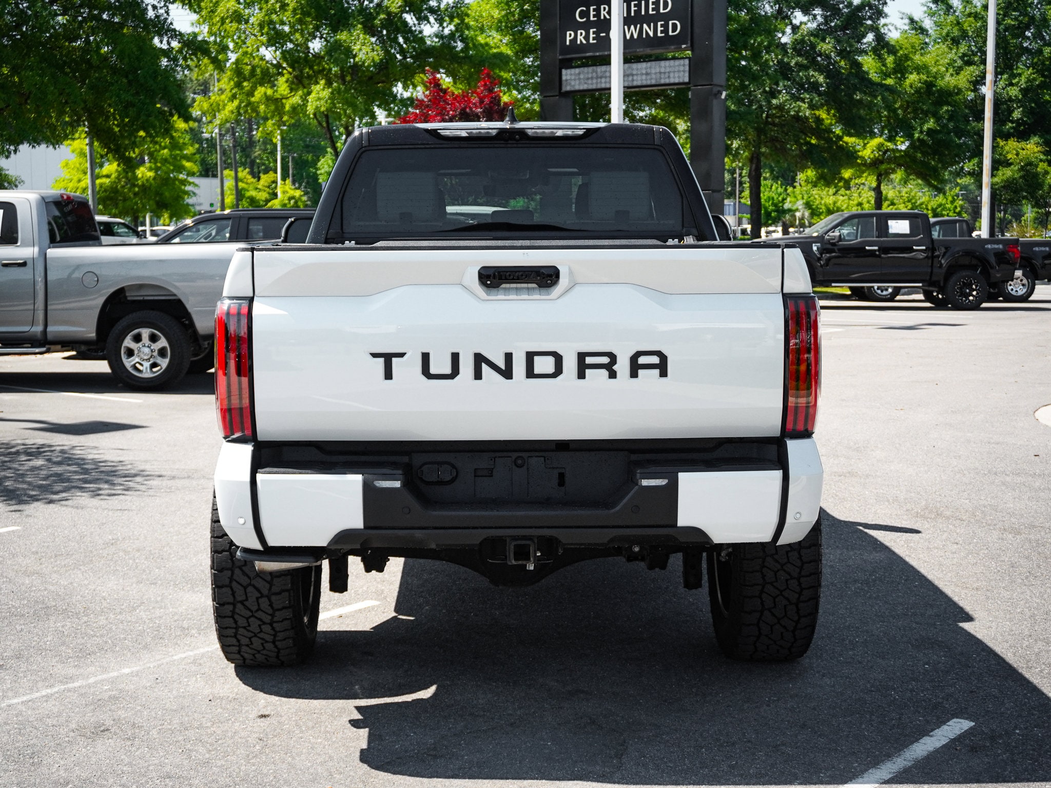 2023 Toyota Tundra 4WD Capstone Hybrid photo 6