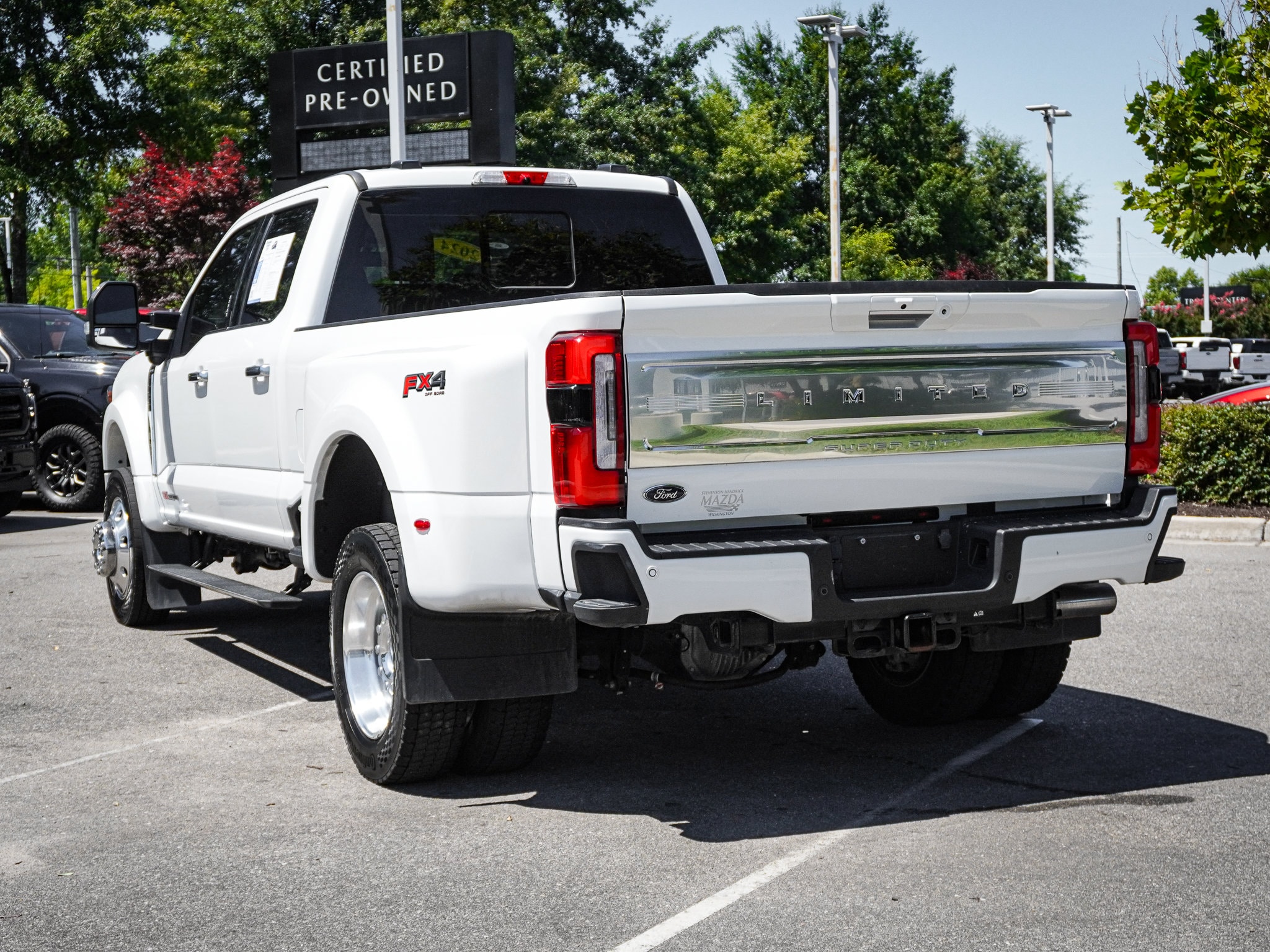 Ford Super Duty F-450 DRW Limited