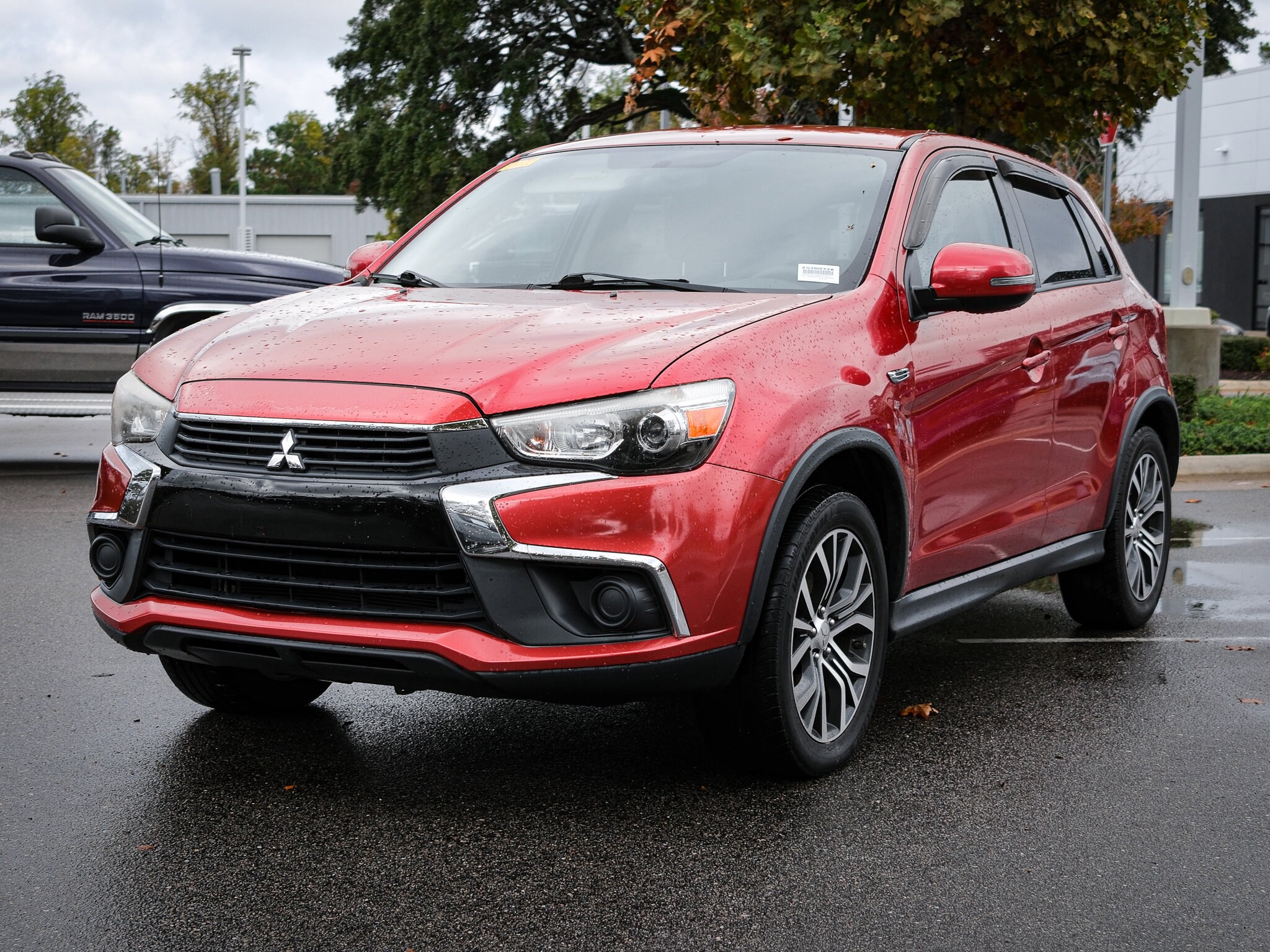 2017 Mitsubishi Outlander Sport ES photo 4