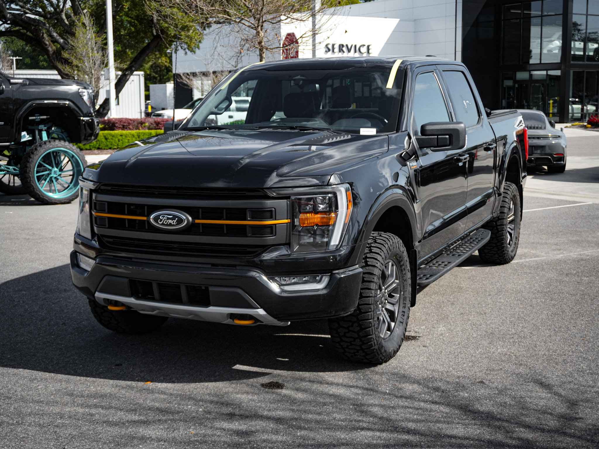 2023 Ford F-150 Tremor photo 2