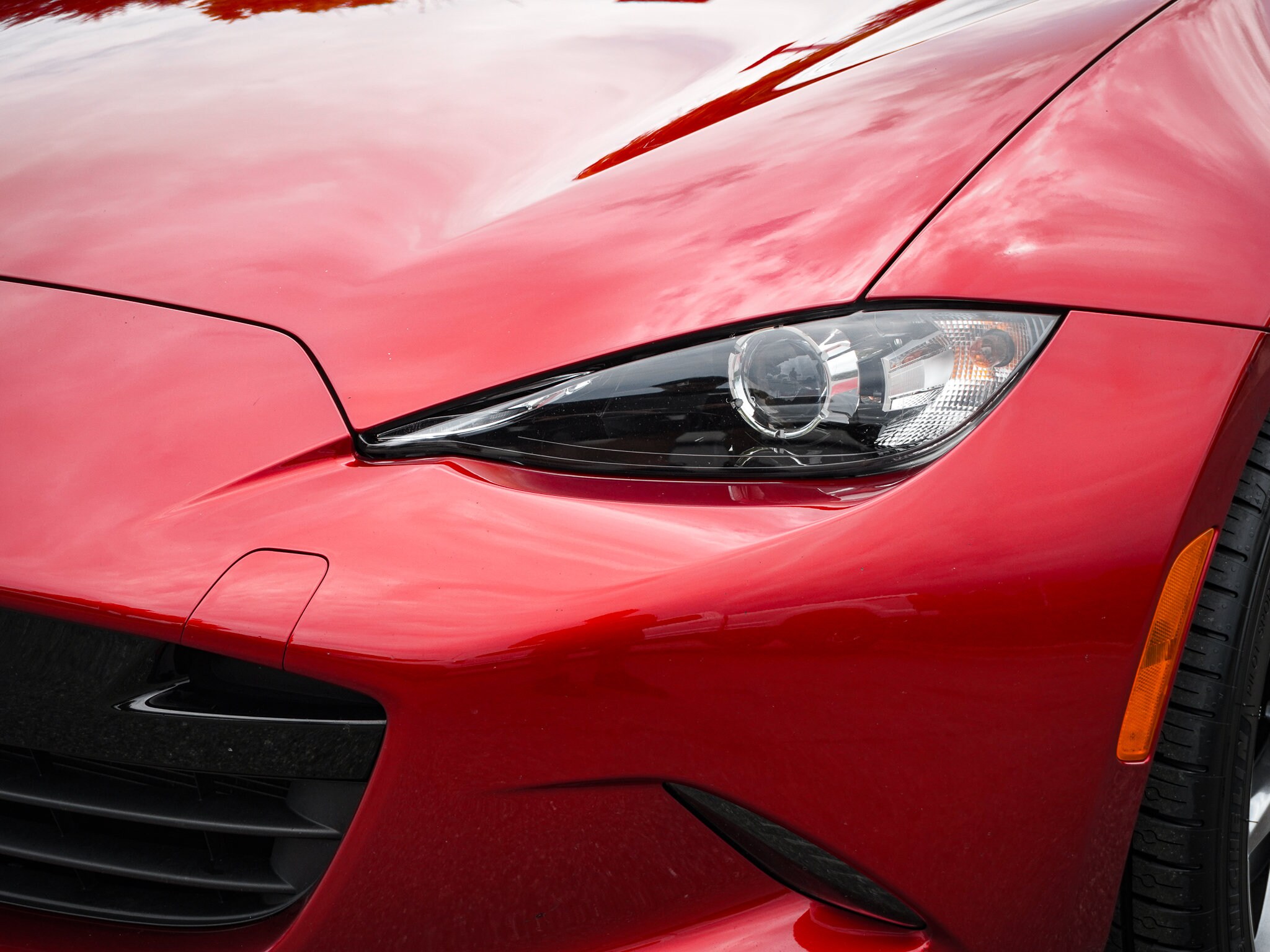 Mazda MX-5 Miata RF Grand Touring
