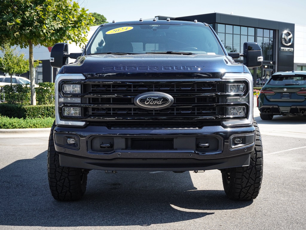 Used 2024 Ford Super Duty F-250 SRW LARIAT Pickup