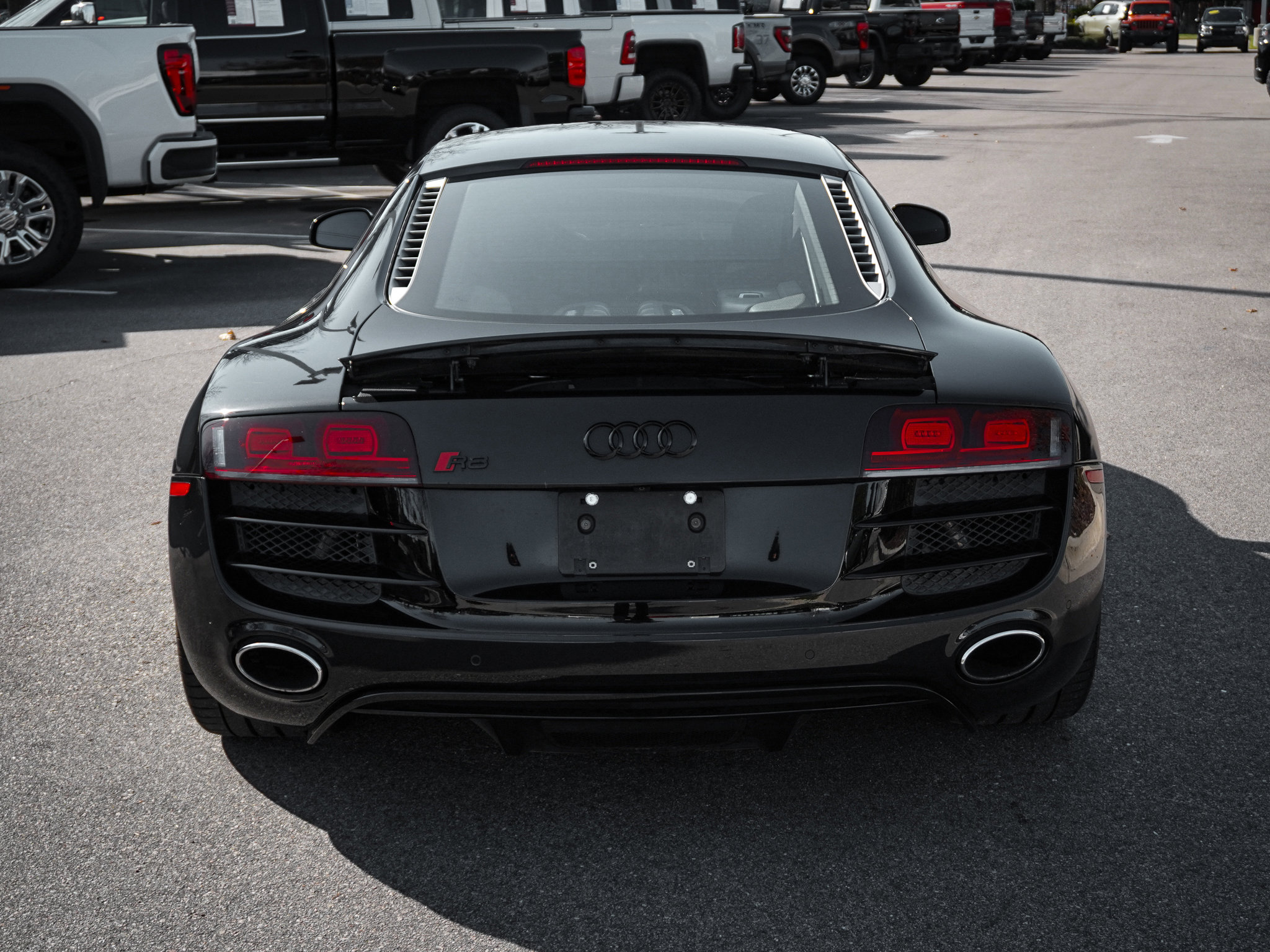 2010 Audi R8 5.2L photo 6