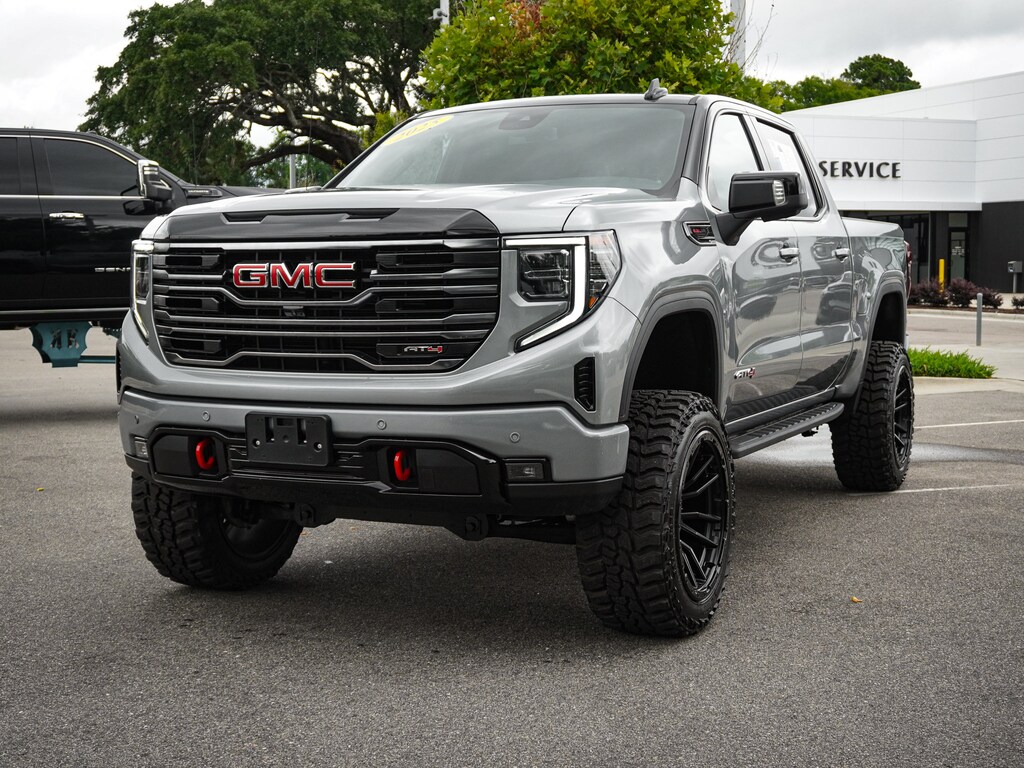 Used 2025 GMC Sierra 1500 AT4 Pickup