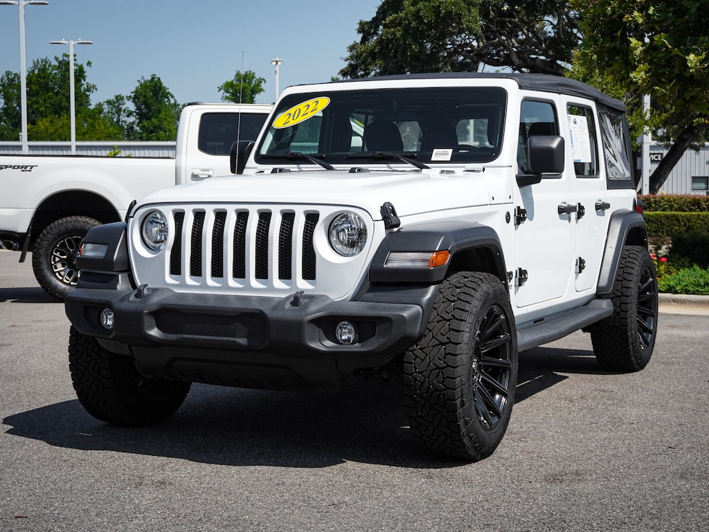 Used 2022 Jeep Wrangler Unlimited Sport Convertible