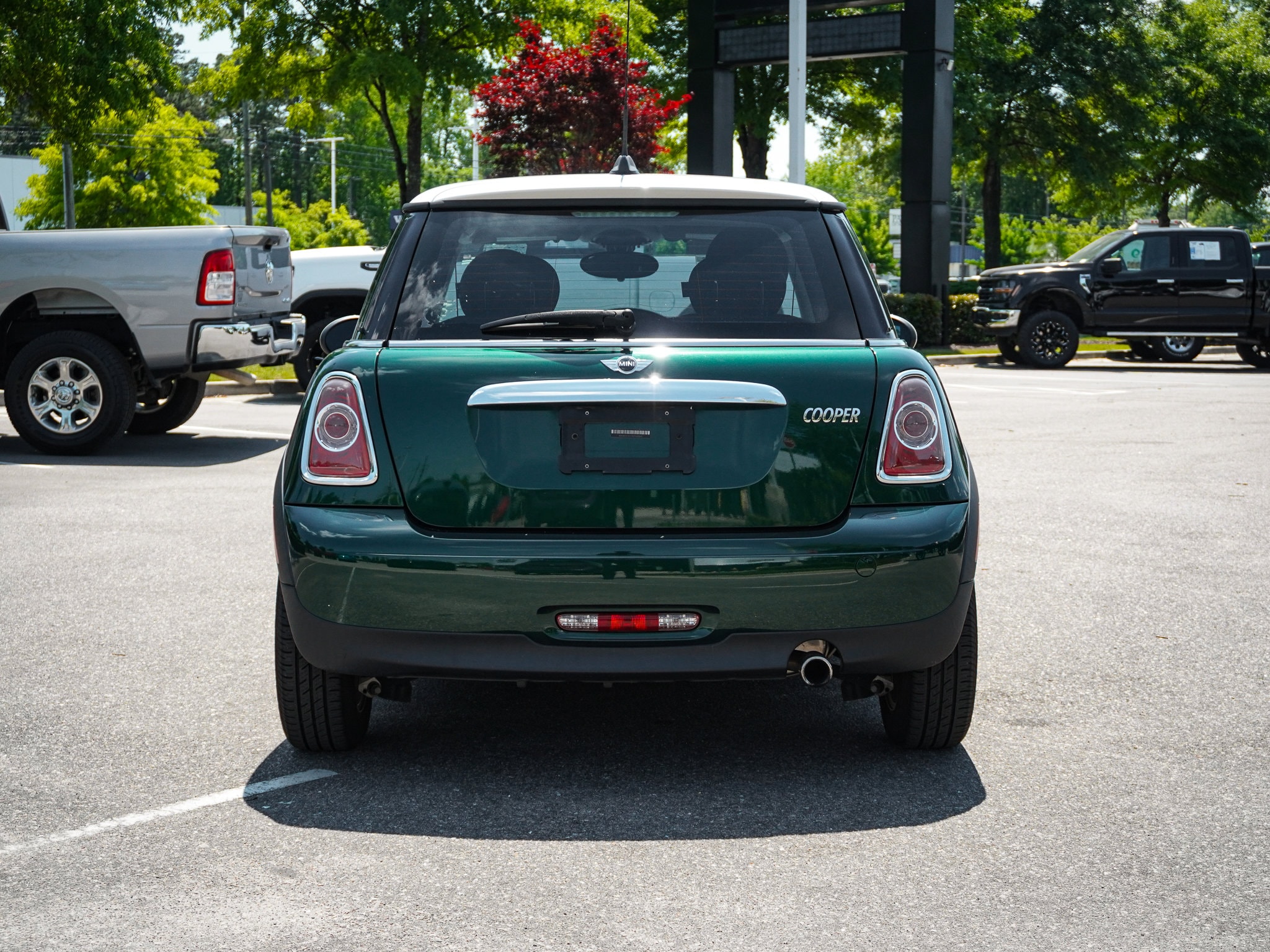 2013 MINI Cooper Hardtop photo 3