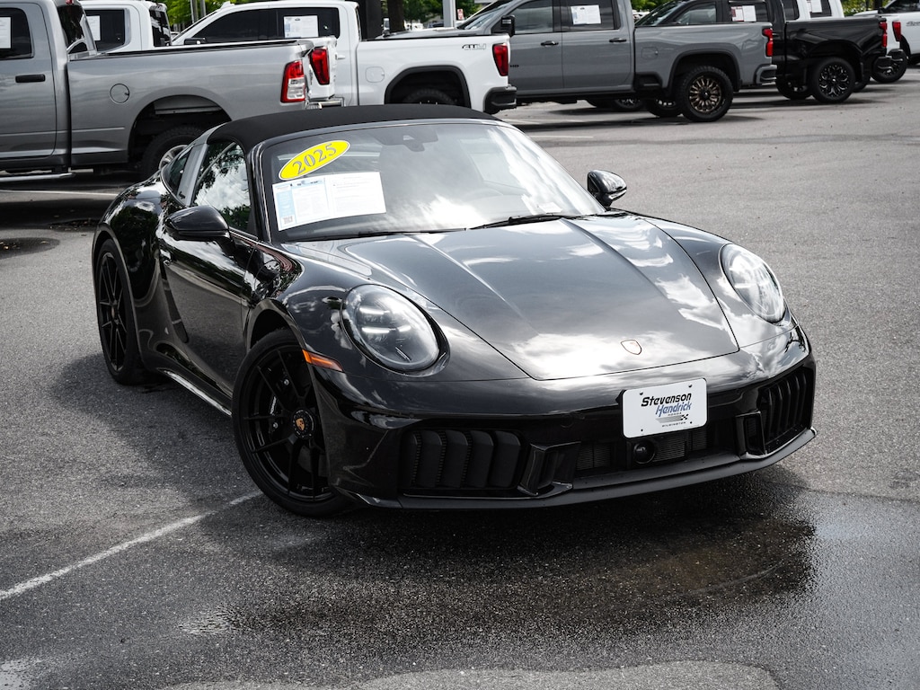 Used 2025 Porsche 911 4 GTS Coupe