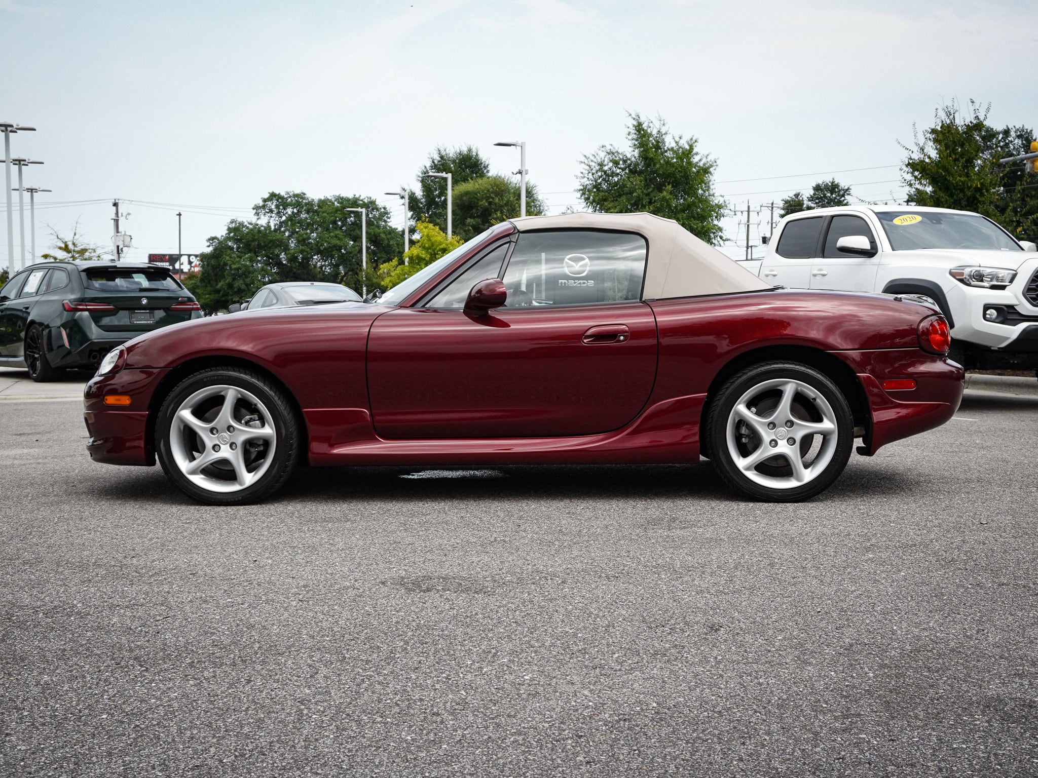 Mazda MX-5 Miata LS