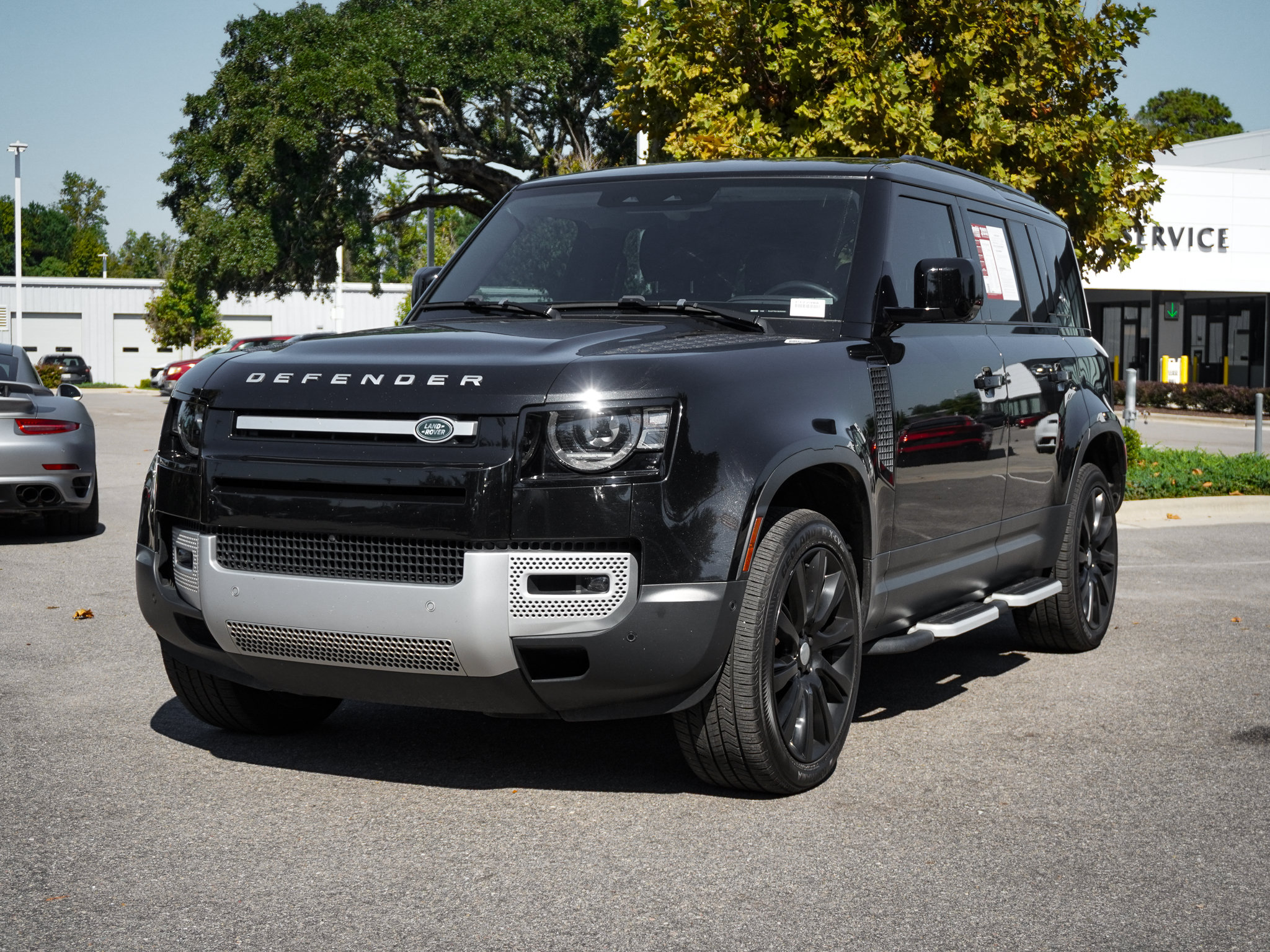 Used 2021 Land Rover Defender SE SUV