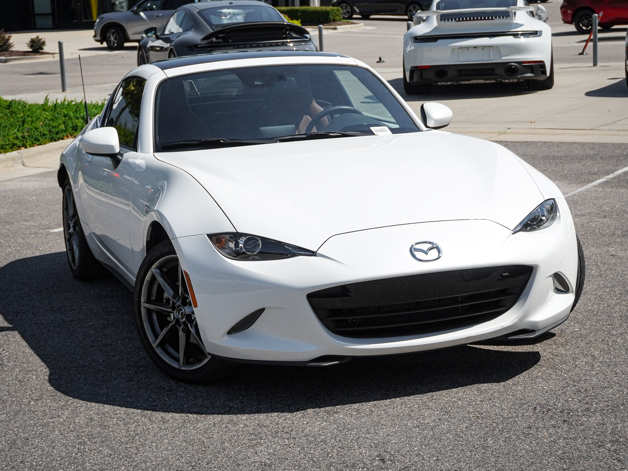 Mazda MX-5 Miata RF Grand Touring