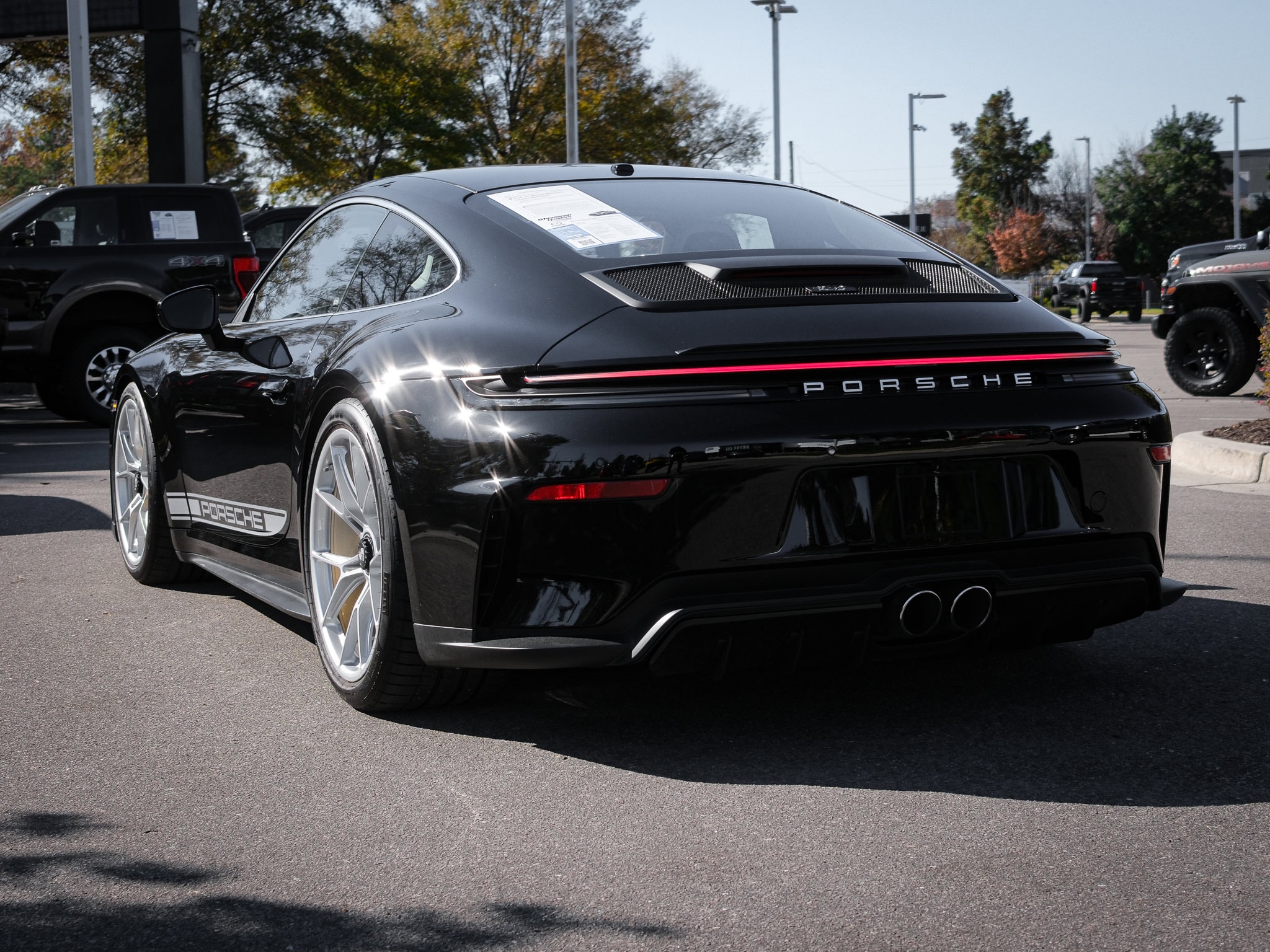 2026 Porsche 911 GT3 w/Touring Package photo 5