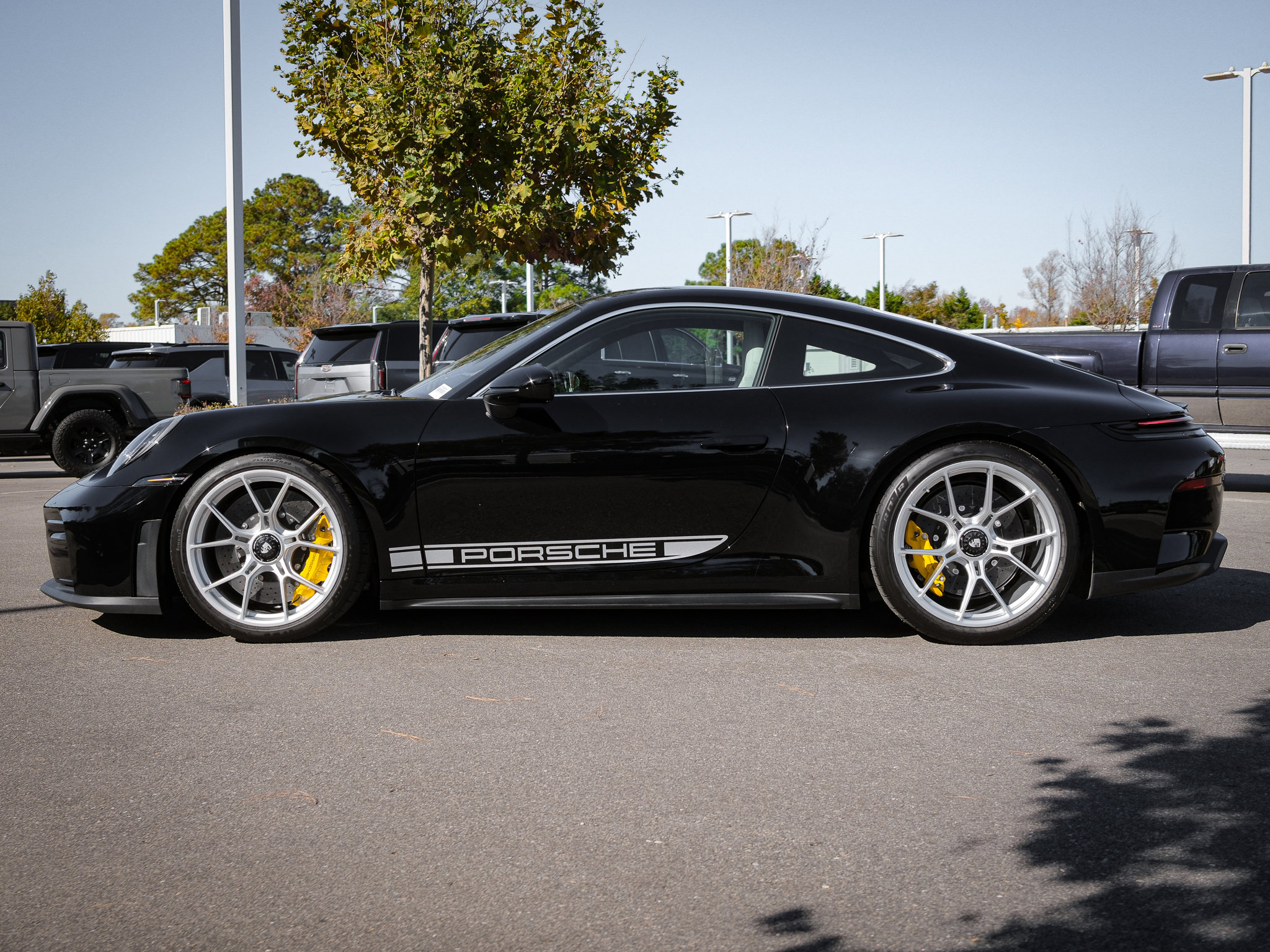 2026 Porsche 911 GT3 w/Touring Package photo 4