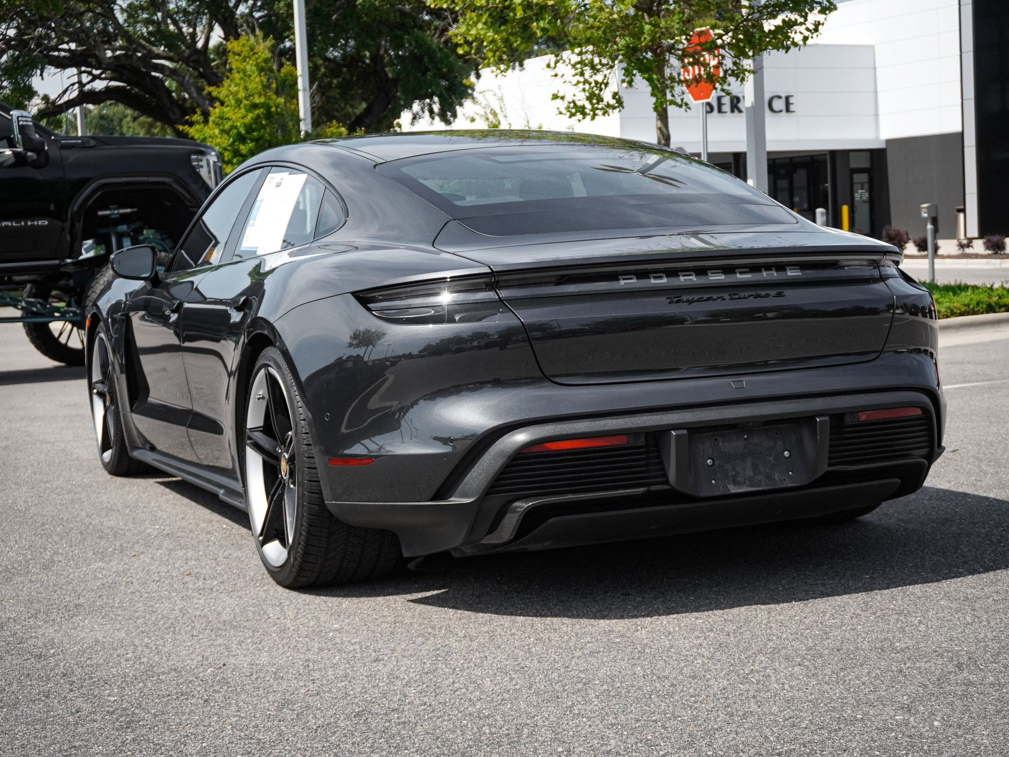 Porsche Taycan Turbo S