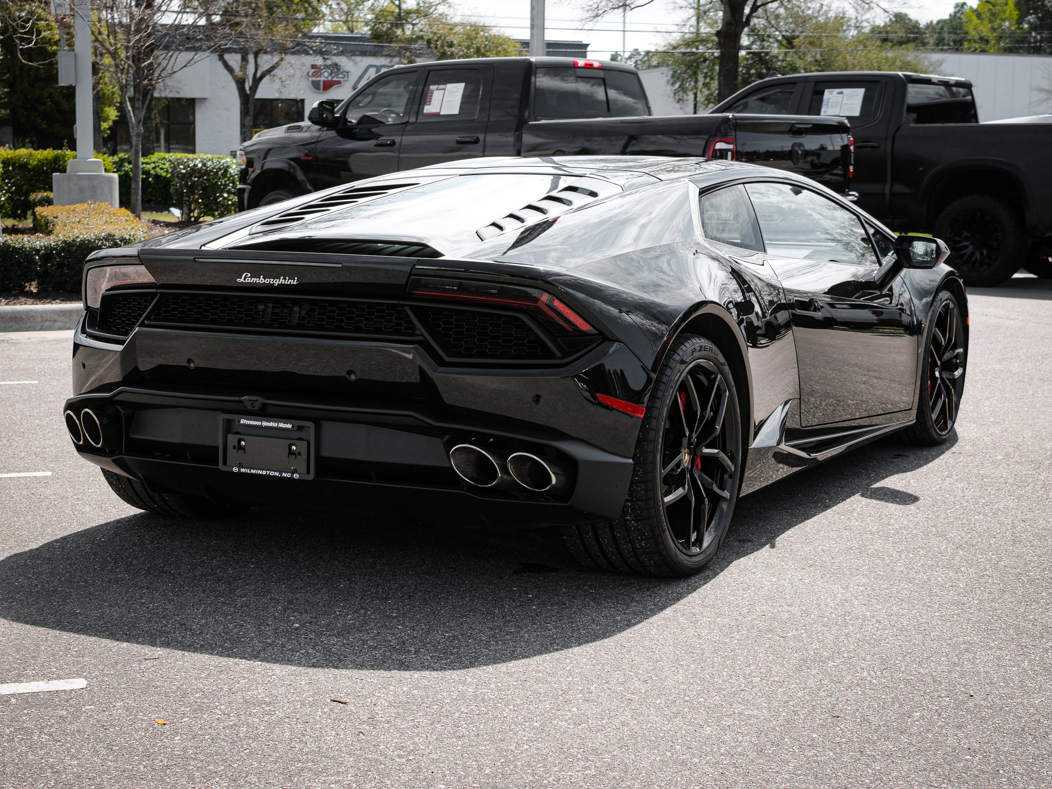 2019 Lamborghini Huracan photo 3