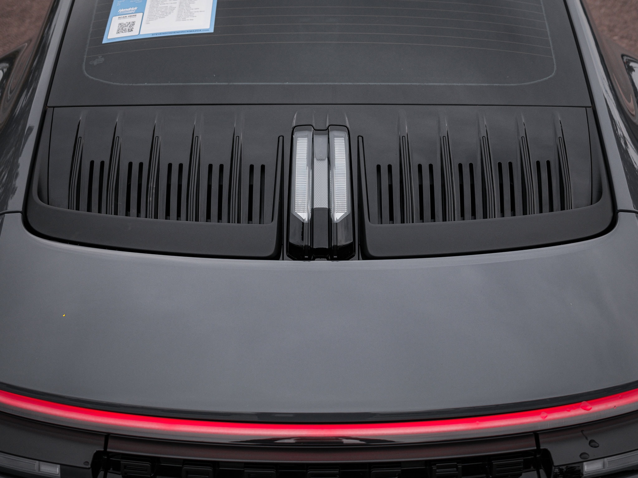 2025 Porsche 911 Carrera 4 GTS photo 3