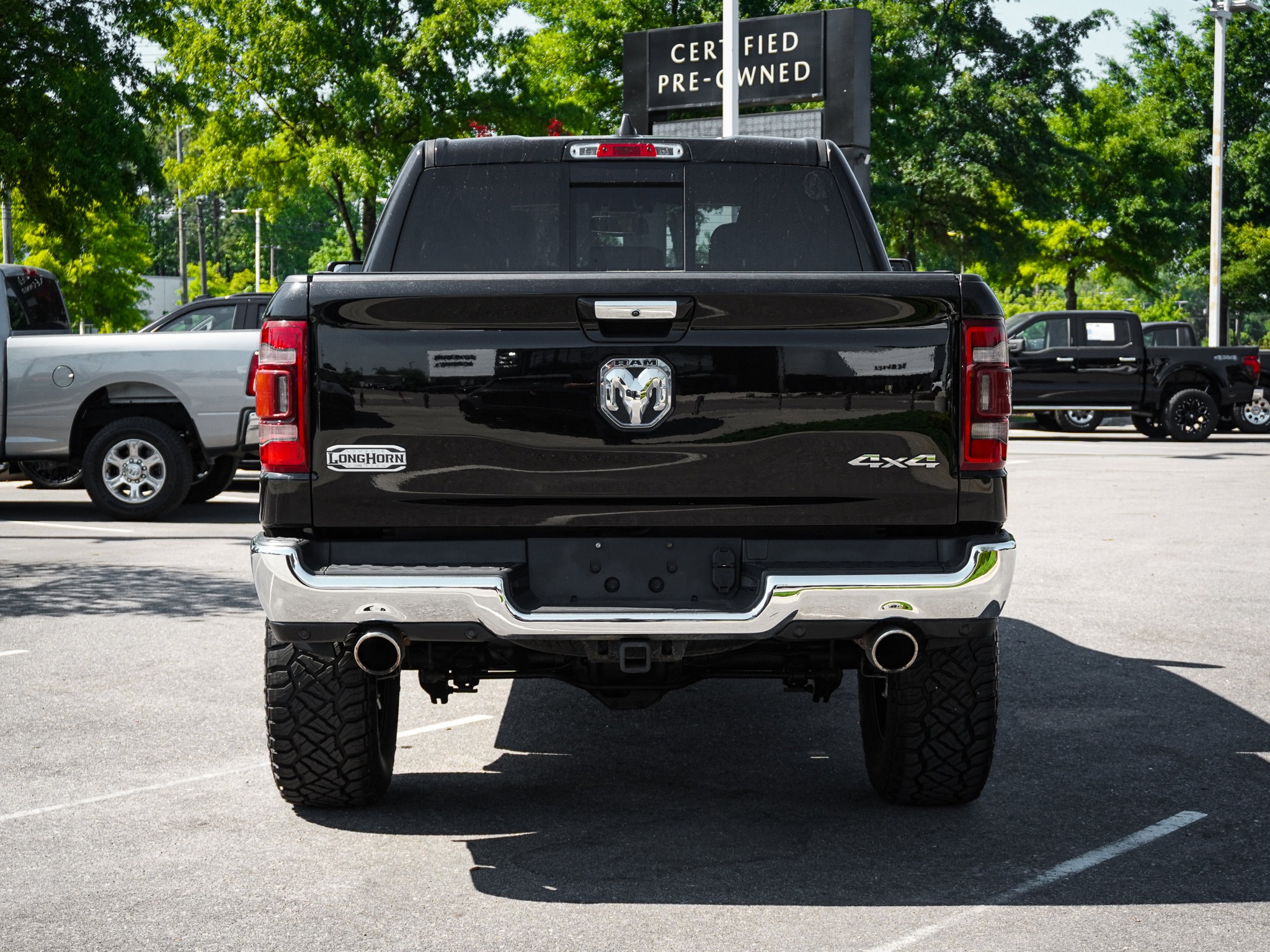 2019 Ram 1500 Longhorn photo 3