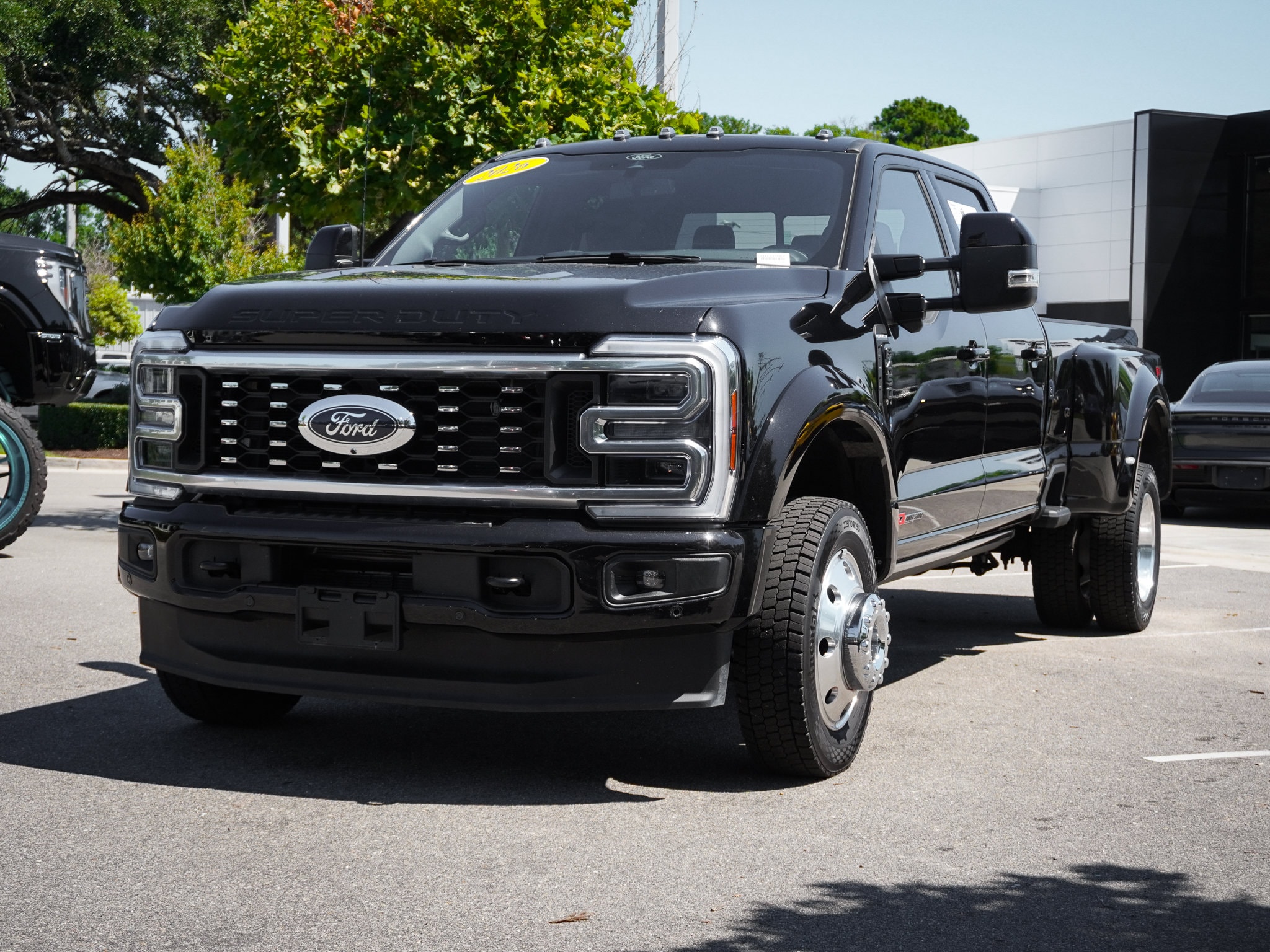 Ford Super Duty F-450 DRW Platinum