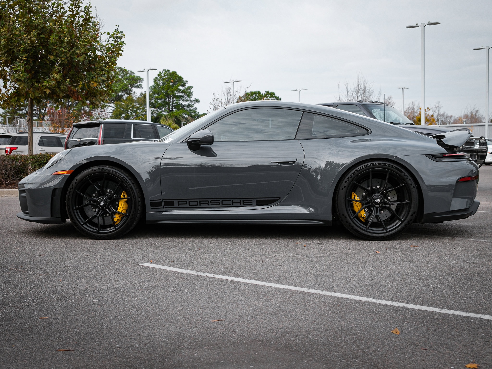 2025 Porsche 911 GT3 w/Touring Package photo 5