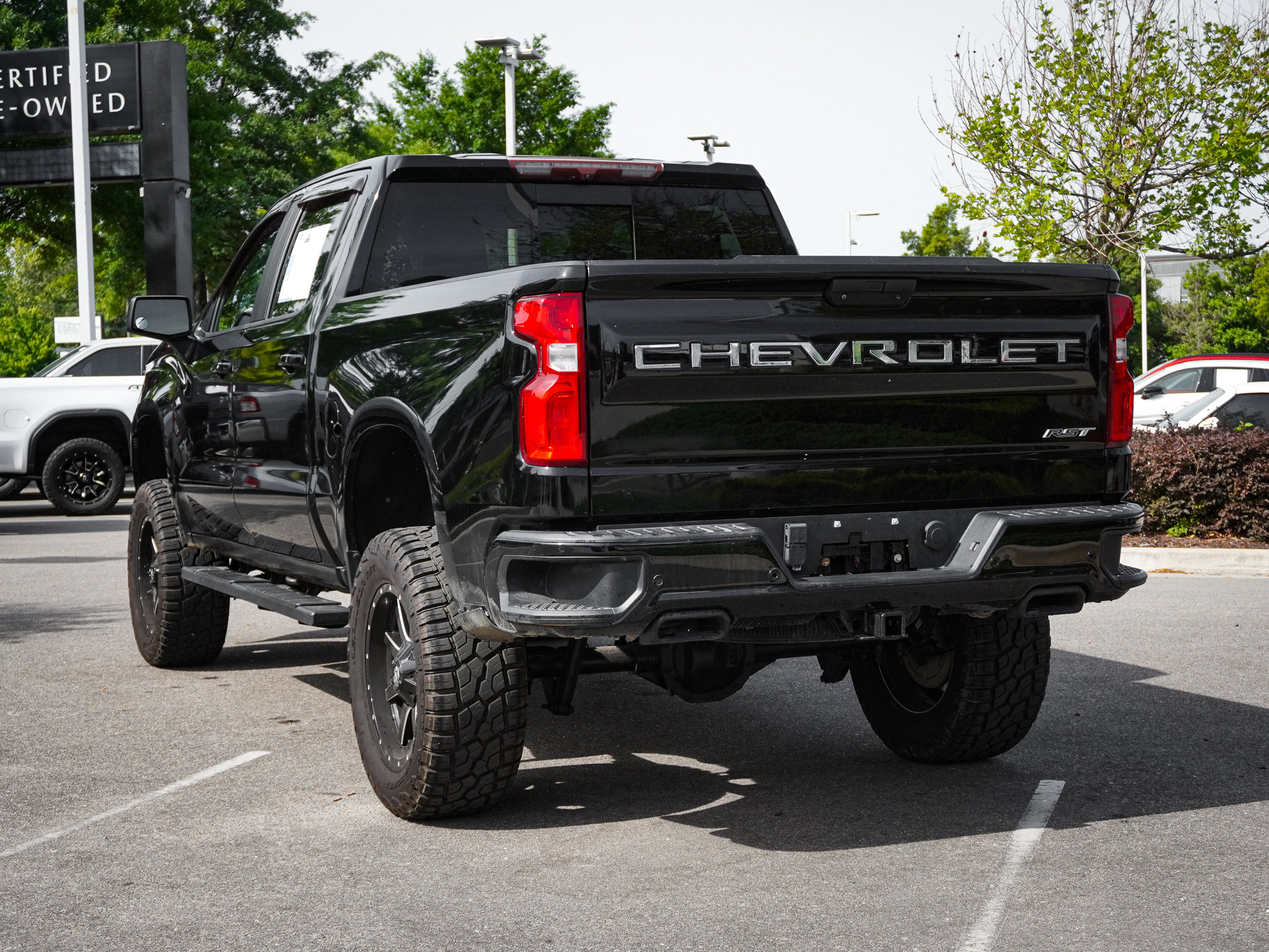 2020 Chevrolet Silverado 1500 RST photo 5
