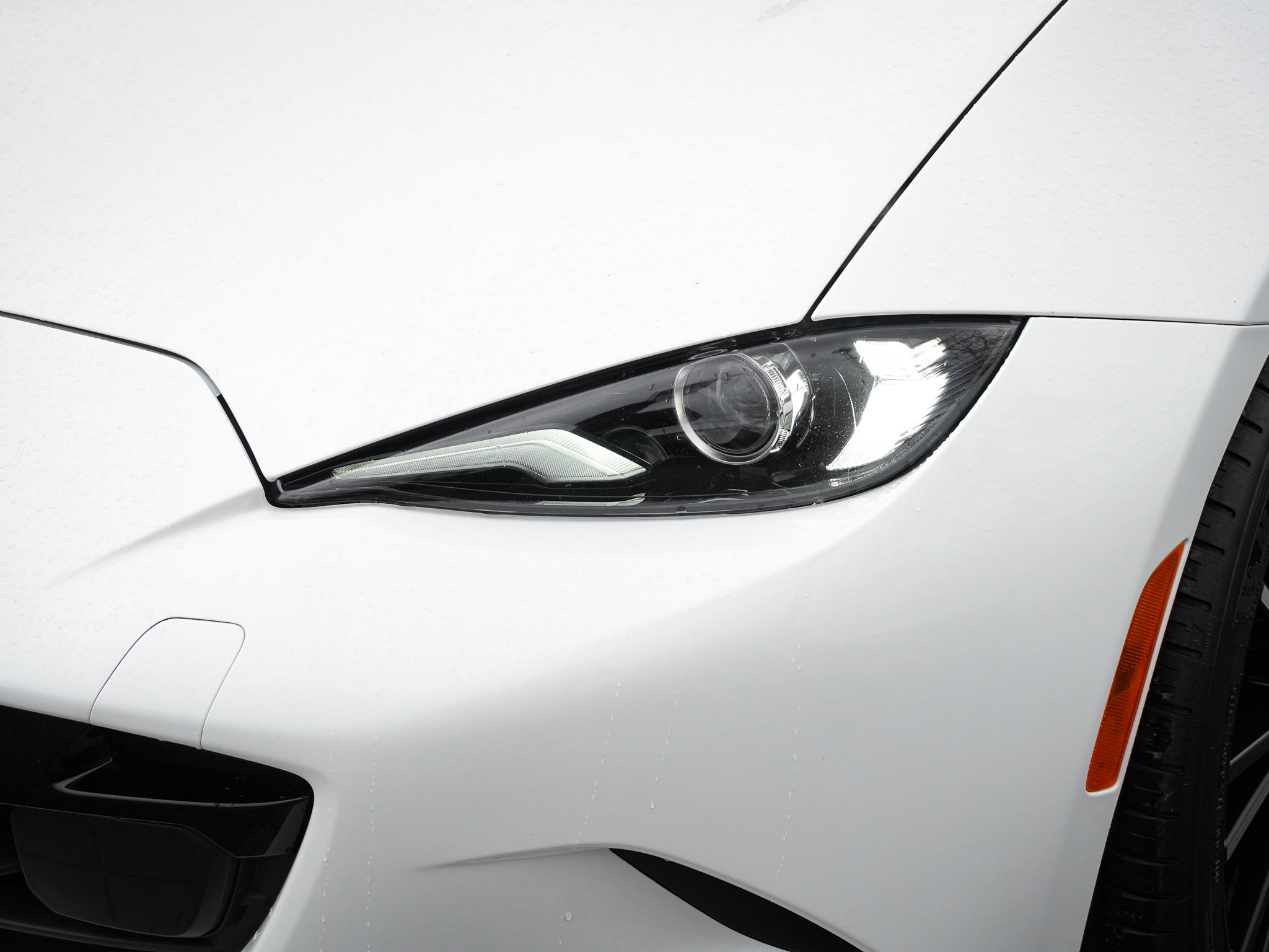 2024 Mazda MX-5 Miata RF Grand Touring photo 4