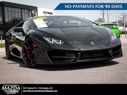 What happens if you use regular gas in a Huracán?