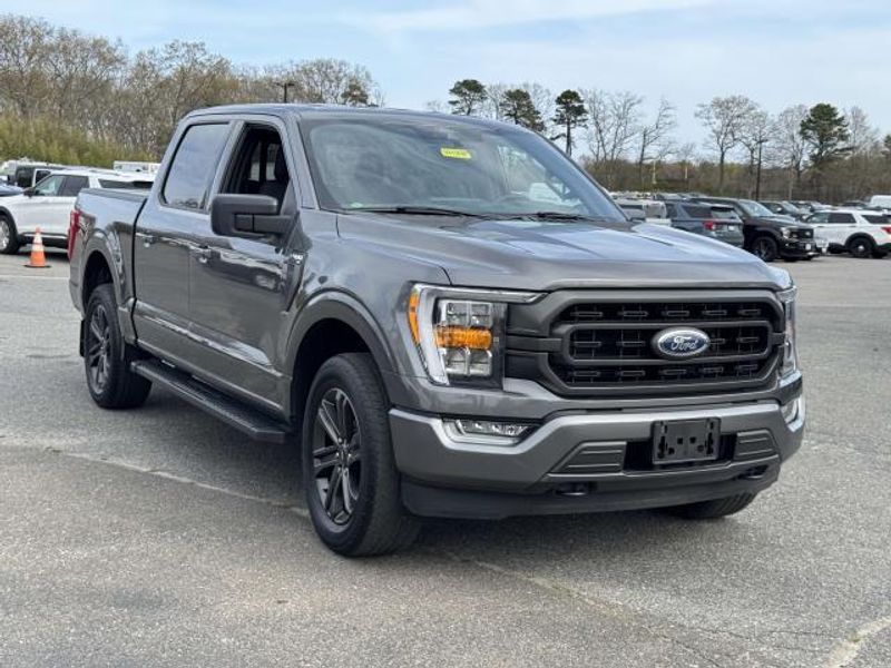 Used 2022 Ford F-150 XLT with VIN 1FTEW1EP0NFA33407 for sale in Patchogue, NY