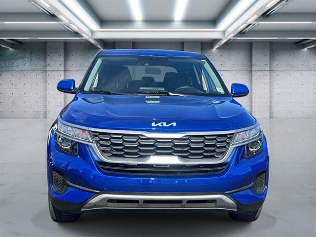 Used 2022 Kia Seltos LX with VIN KNDEPCAAXN7272046 for sale in Patchogue, NY