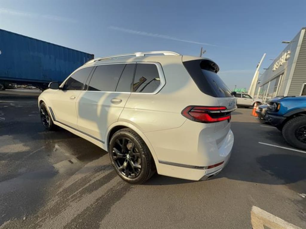 Used 2023 BMW X7 xDrive40i xDrive40i